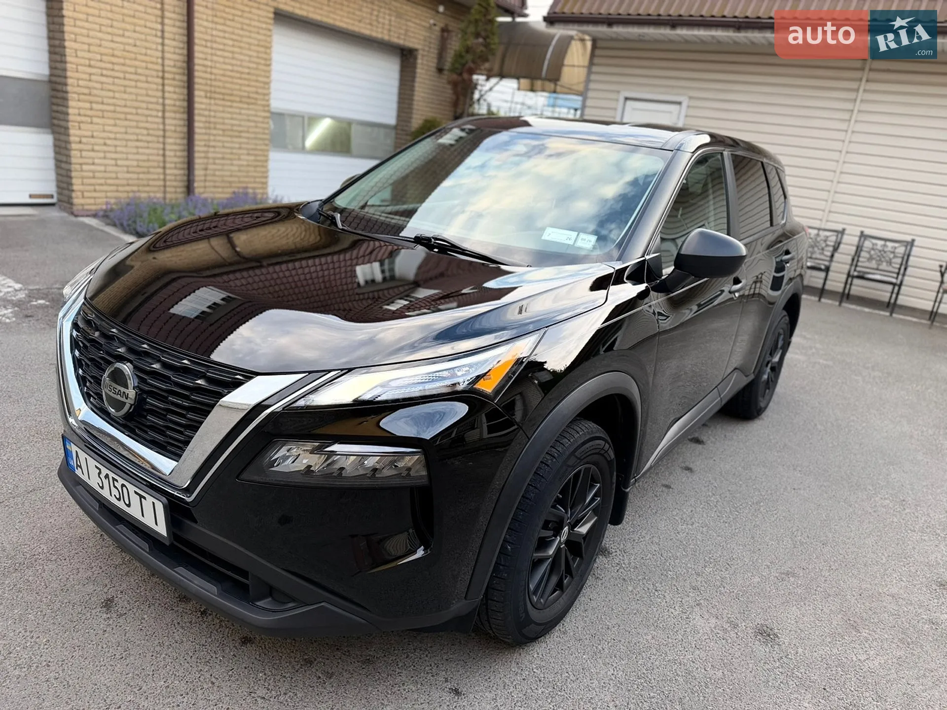 2021 Nissan Rogue - мініатюра 2