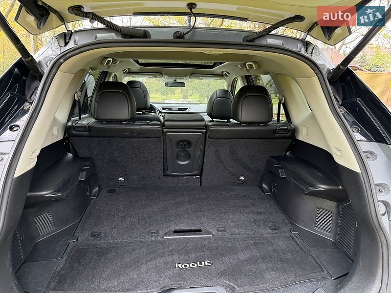 Внедорожник / Кроссовер Nissan Rogue 2015 в Запорожье