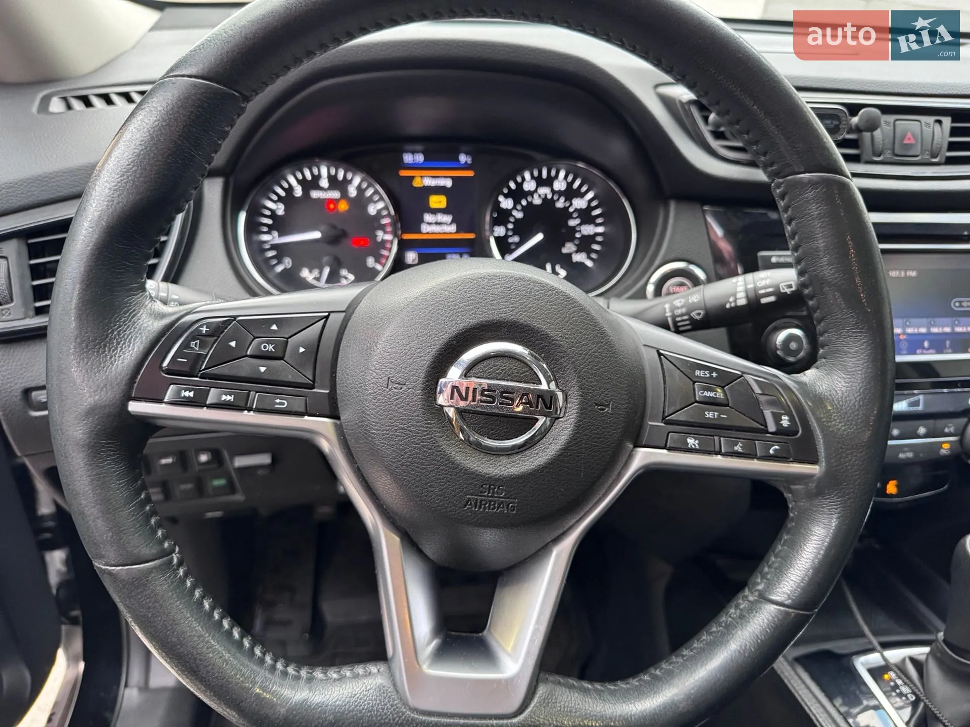 2018 Nissan Rogue - мініатюра 17
