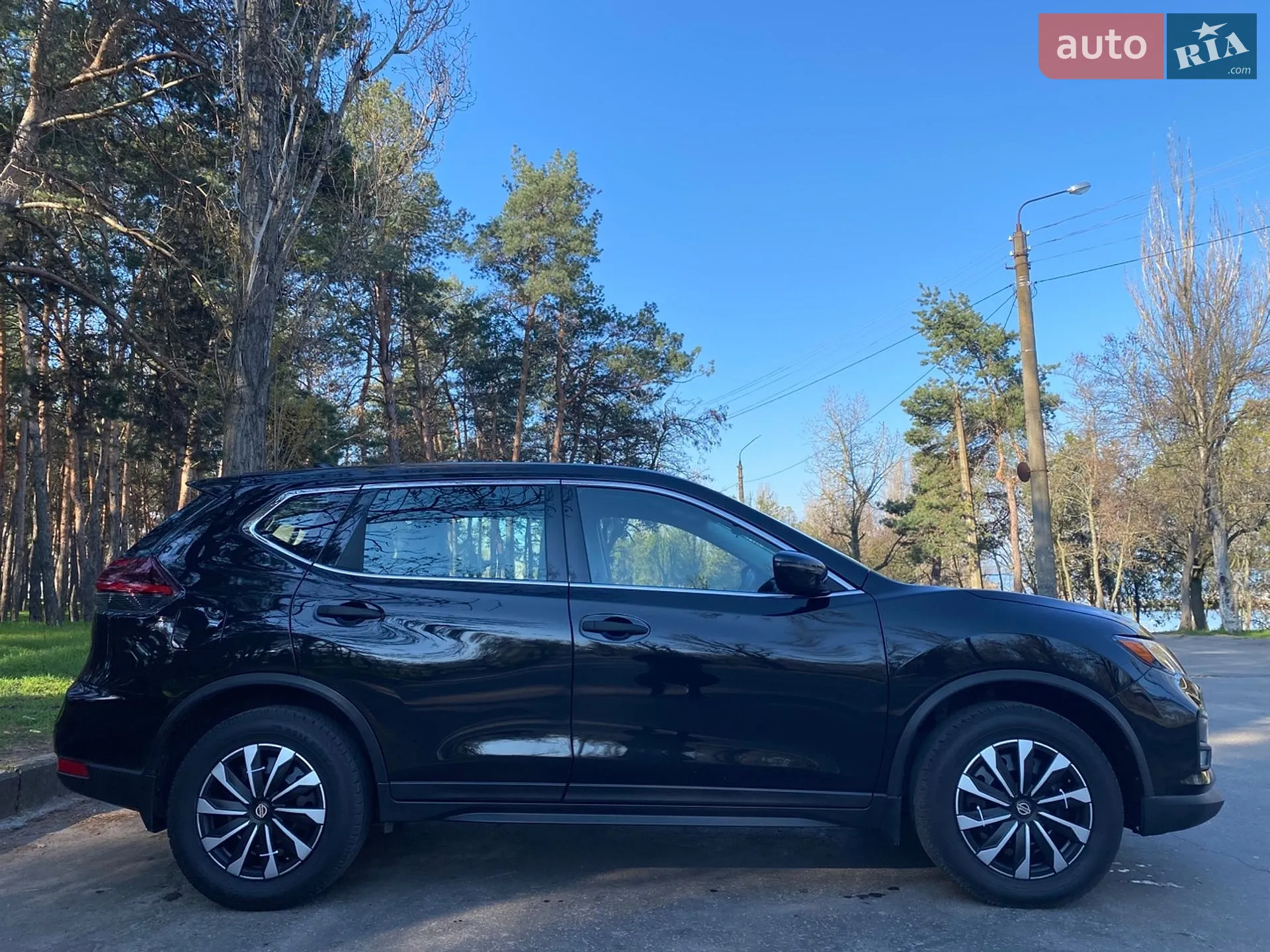 2019 Nissan Rogue - мініатюра 4