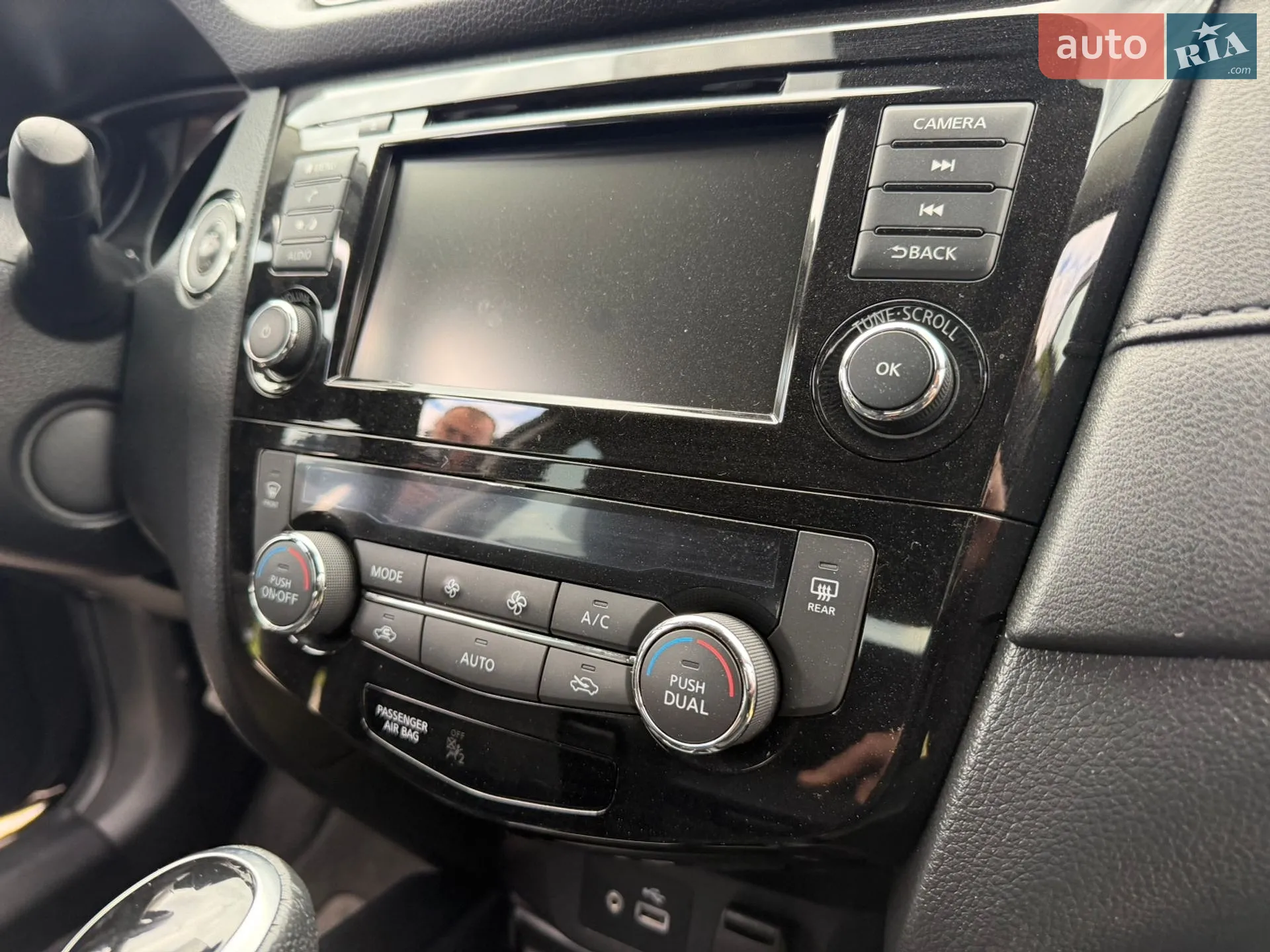 2019 Nissan Rogue - мініатюра 15