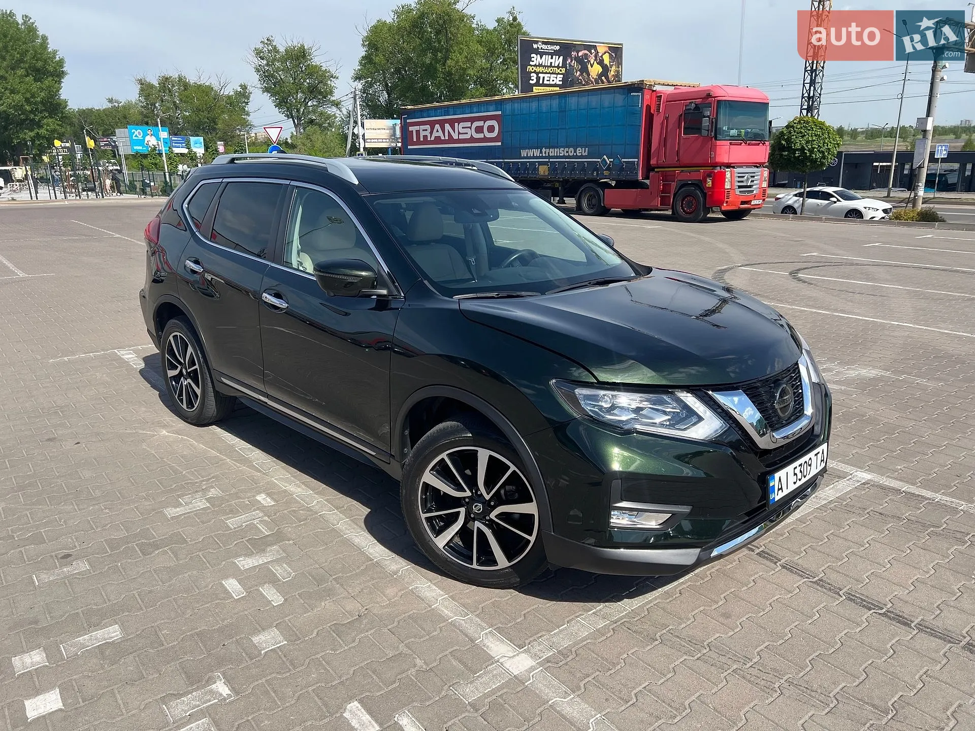 2019 Nissan Rogue - мініатюра 2