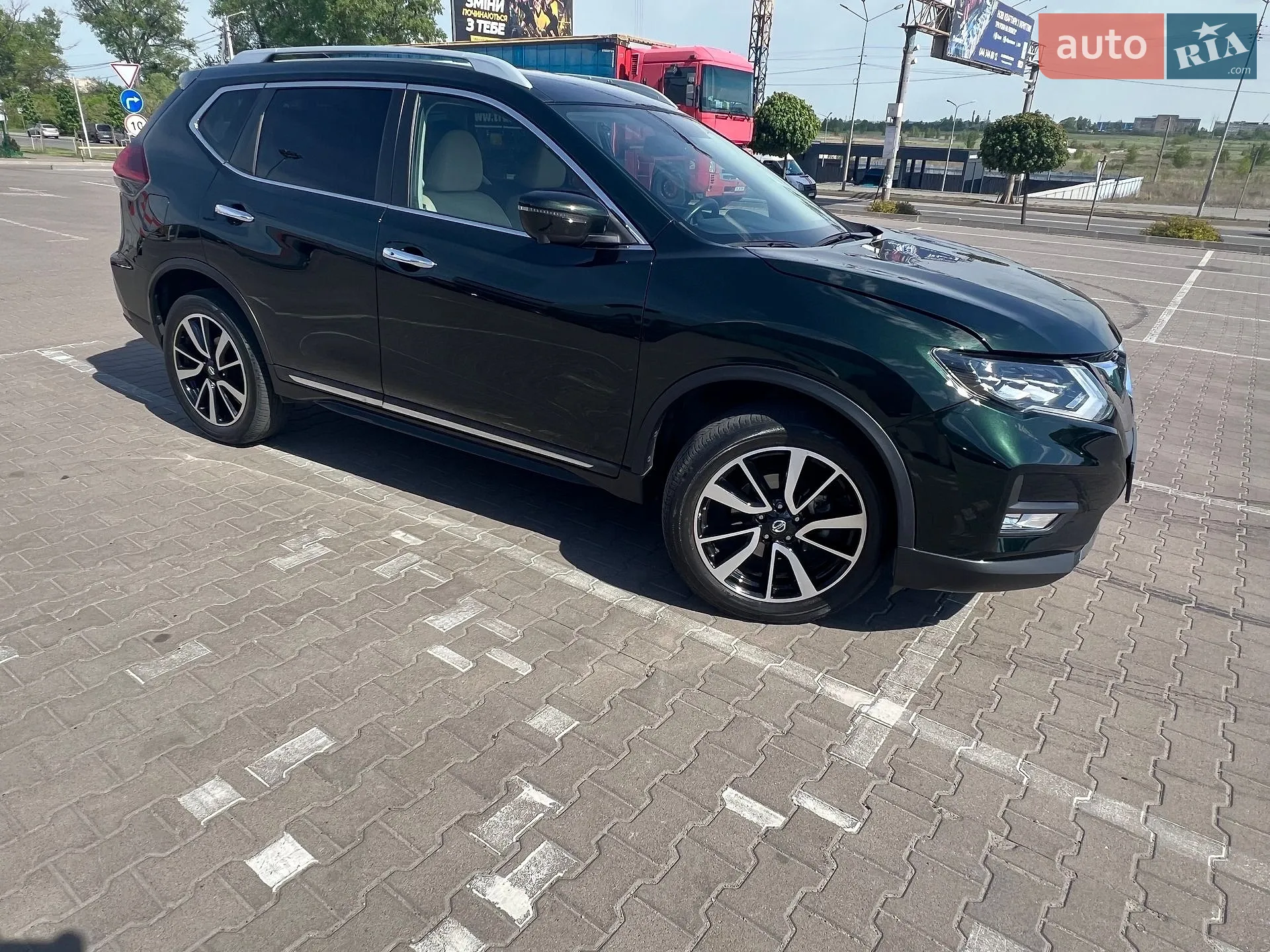 2019 Nissan Rogue - мініатюра 8