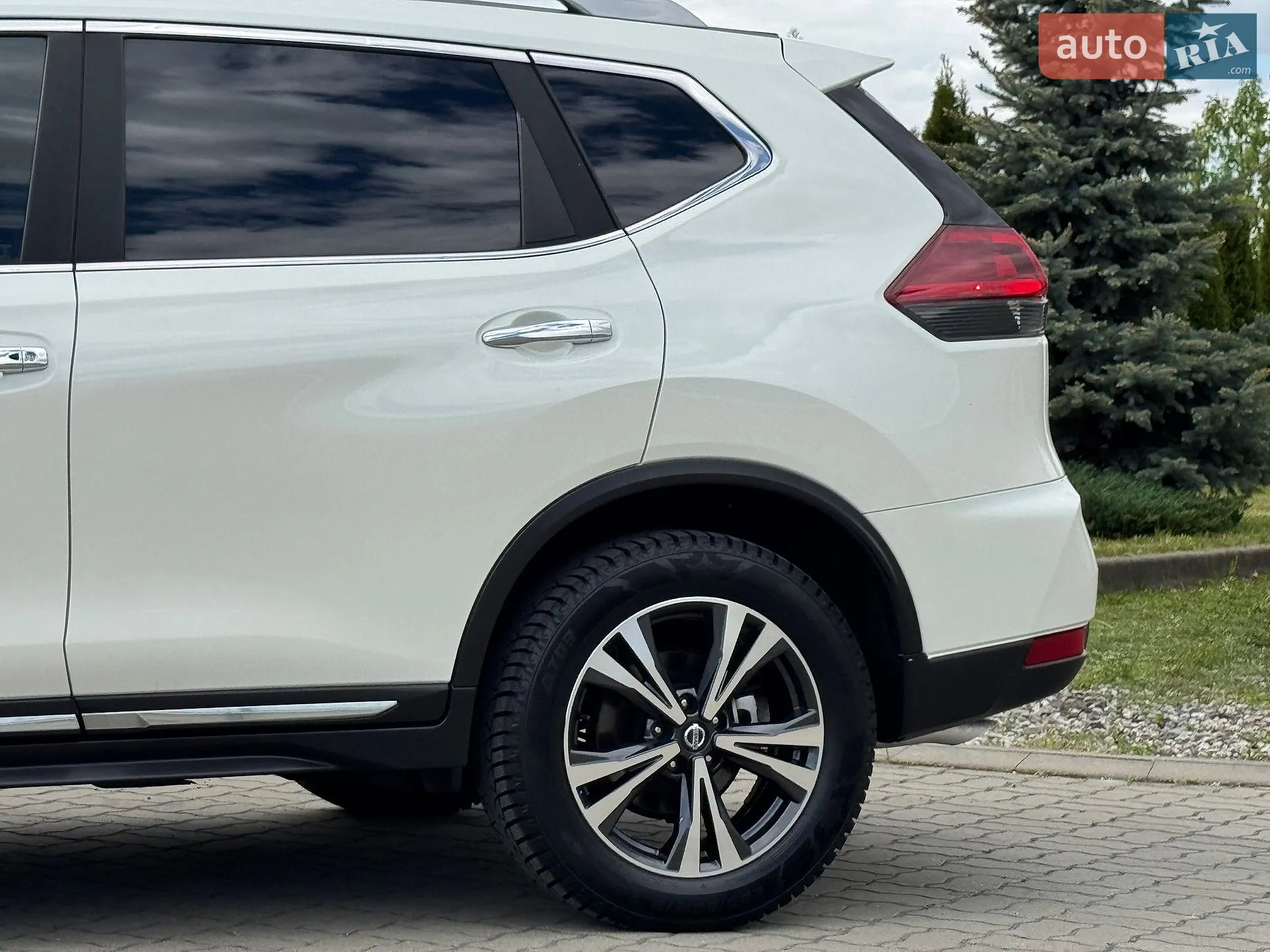 2017 Nissan Rogue - мініатюра 42