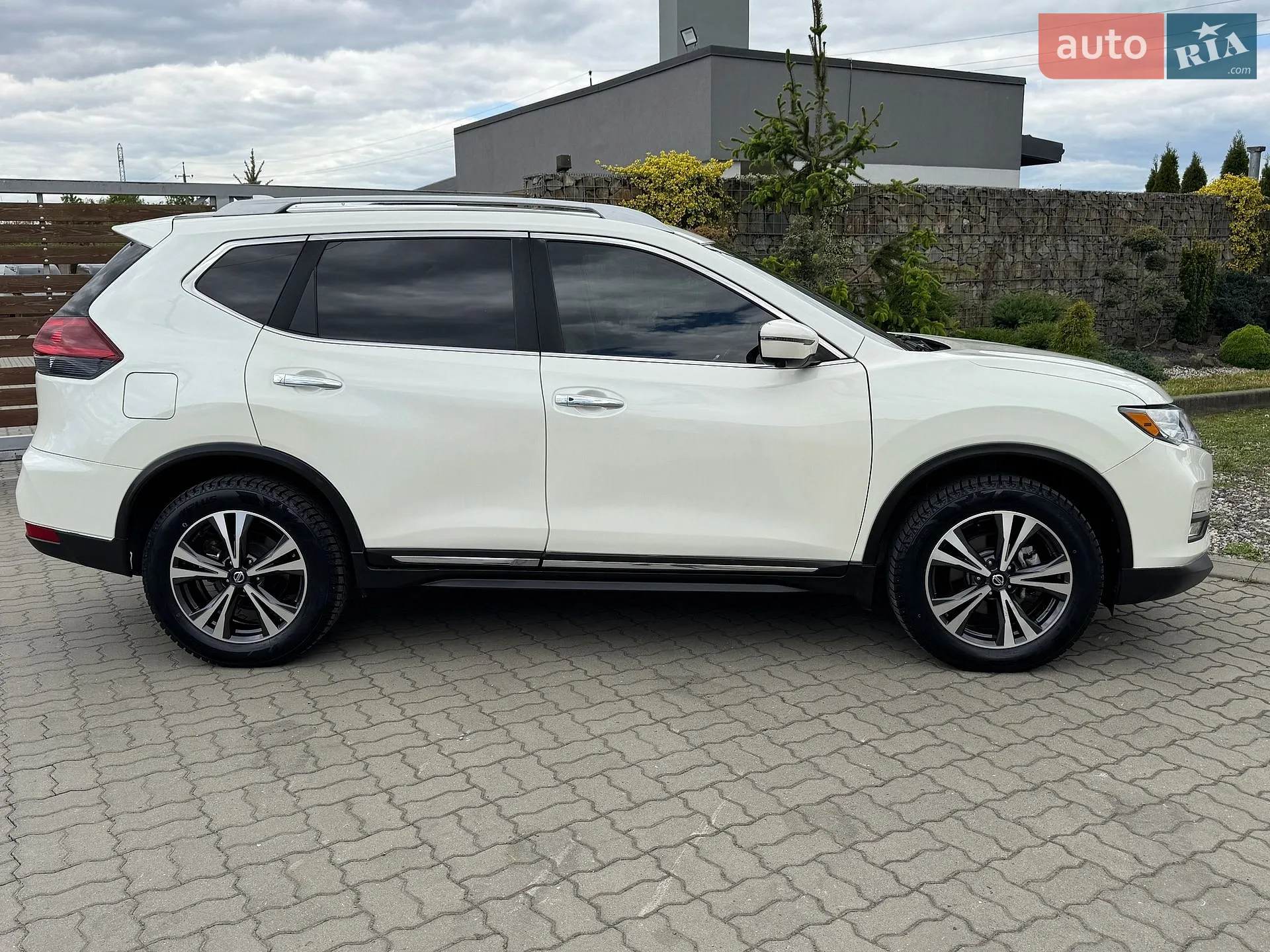 2017 Nissan Rogue - мініатюра 57