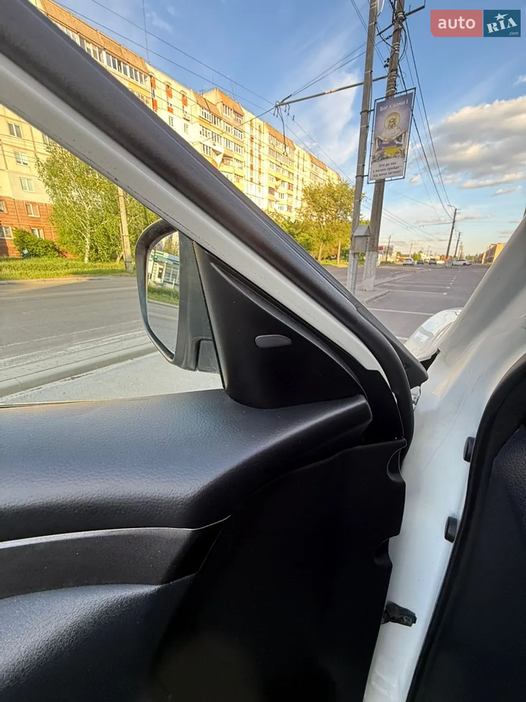 2019 Nissan Rogue - мініатюра 16