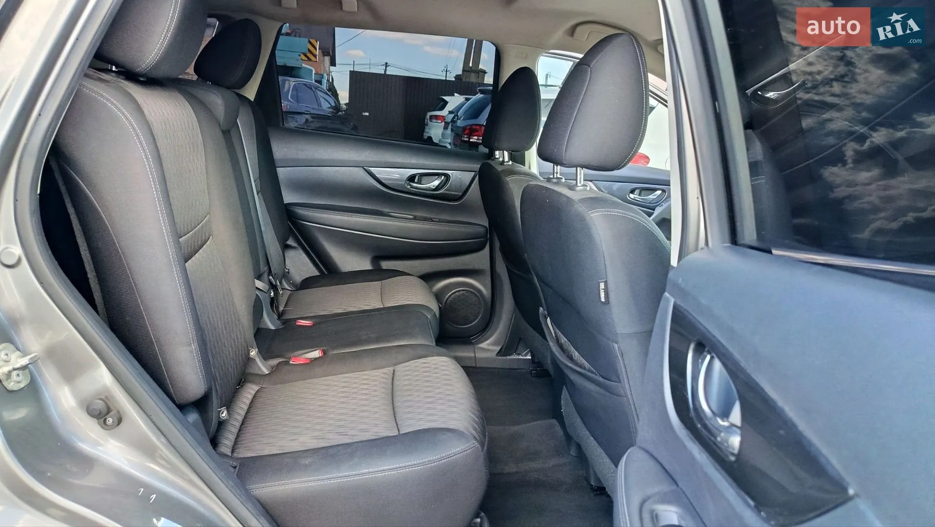 2019 Nissan Rogue - мініатюра 20