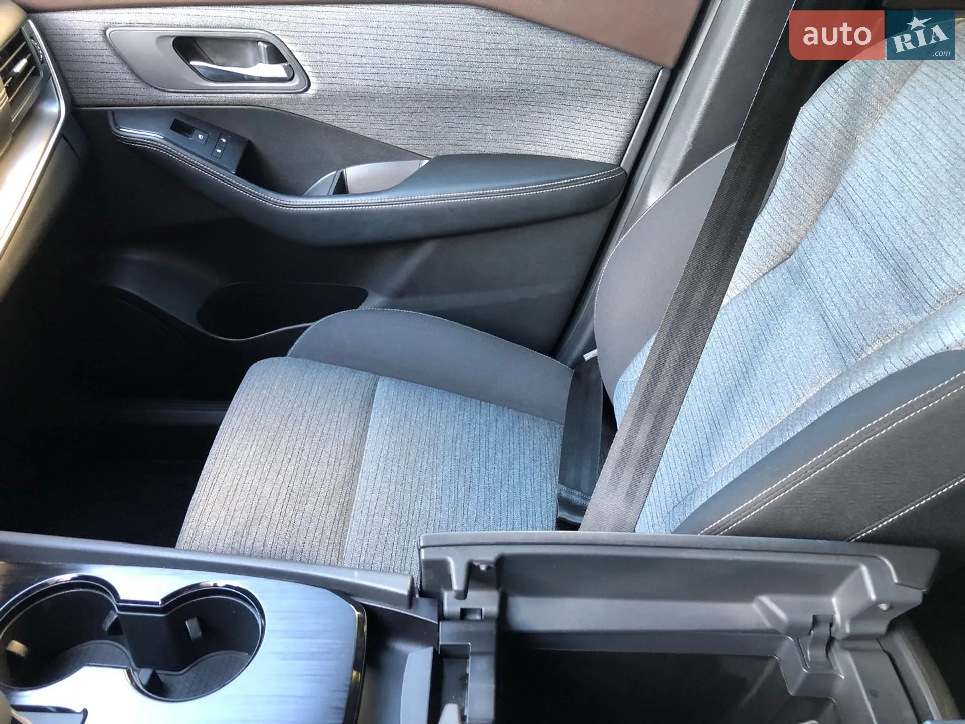 2023 Nissan Rogue - мініатюра 10