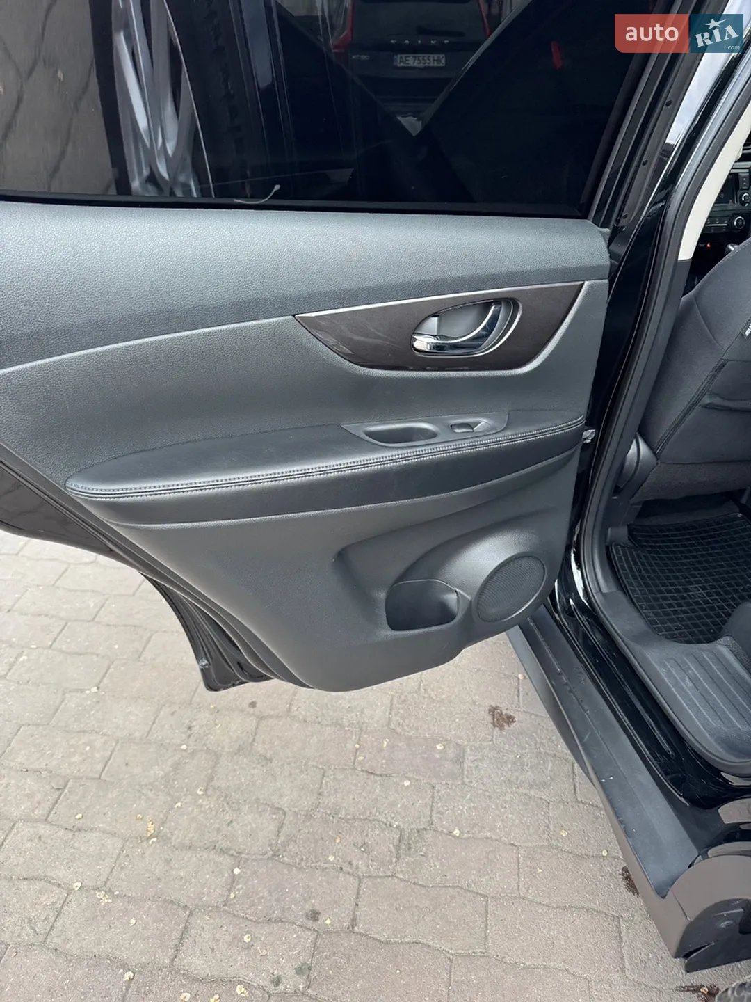 2019 Nissan Rogue - мініатюра 16