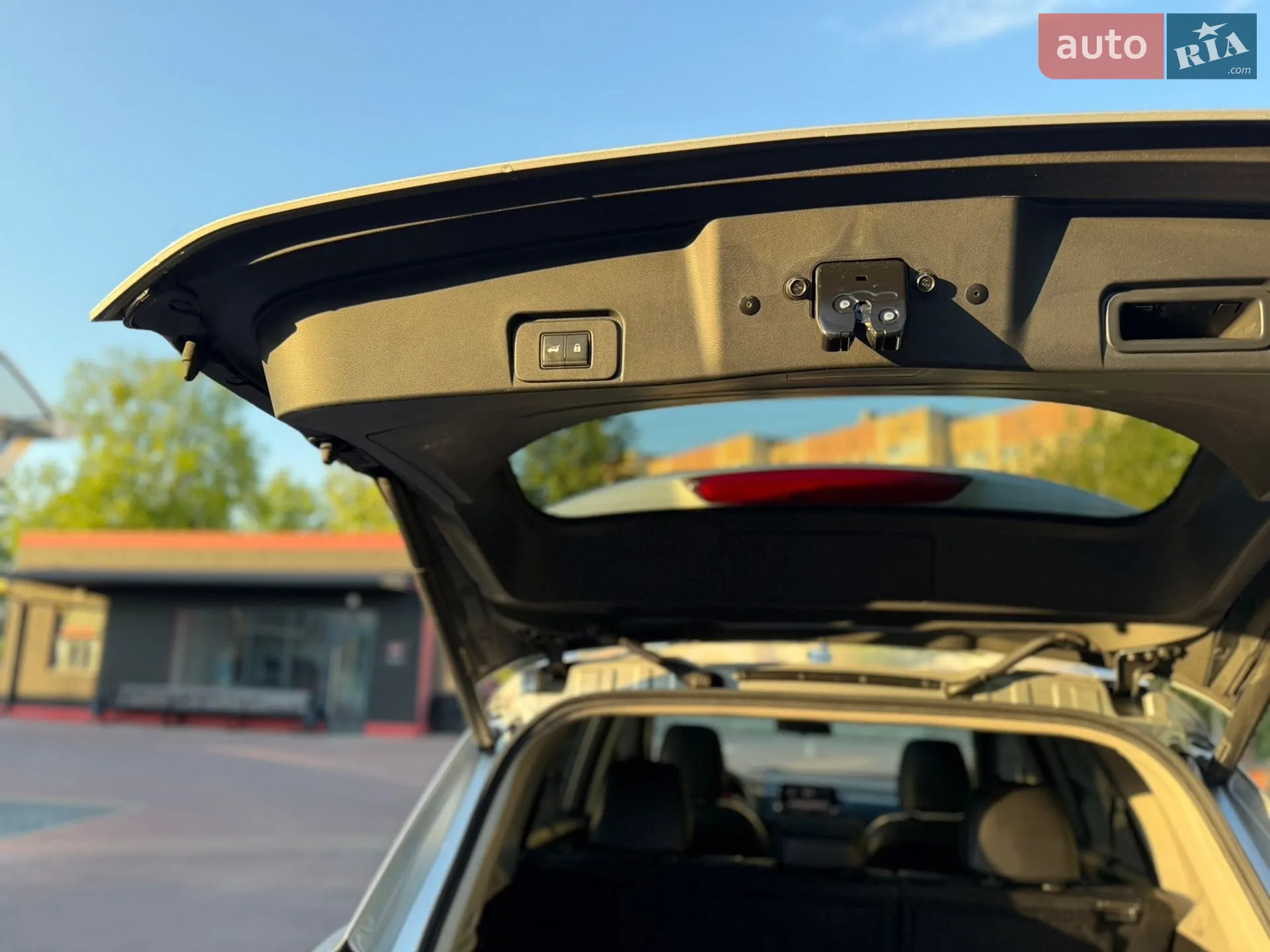 2020 Nissan Rogue - мініатюра 44