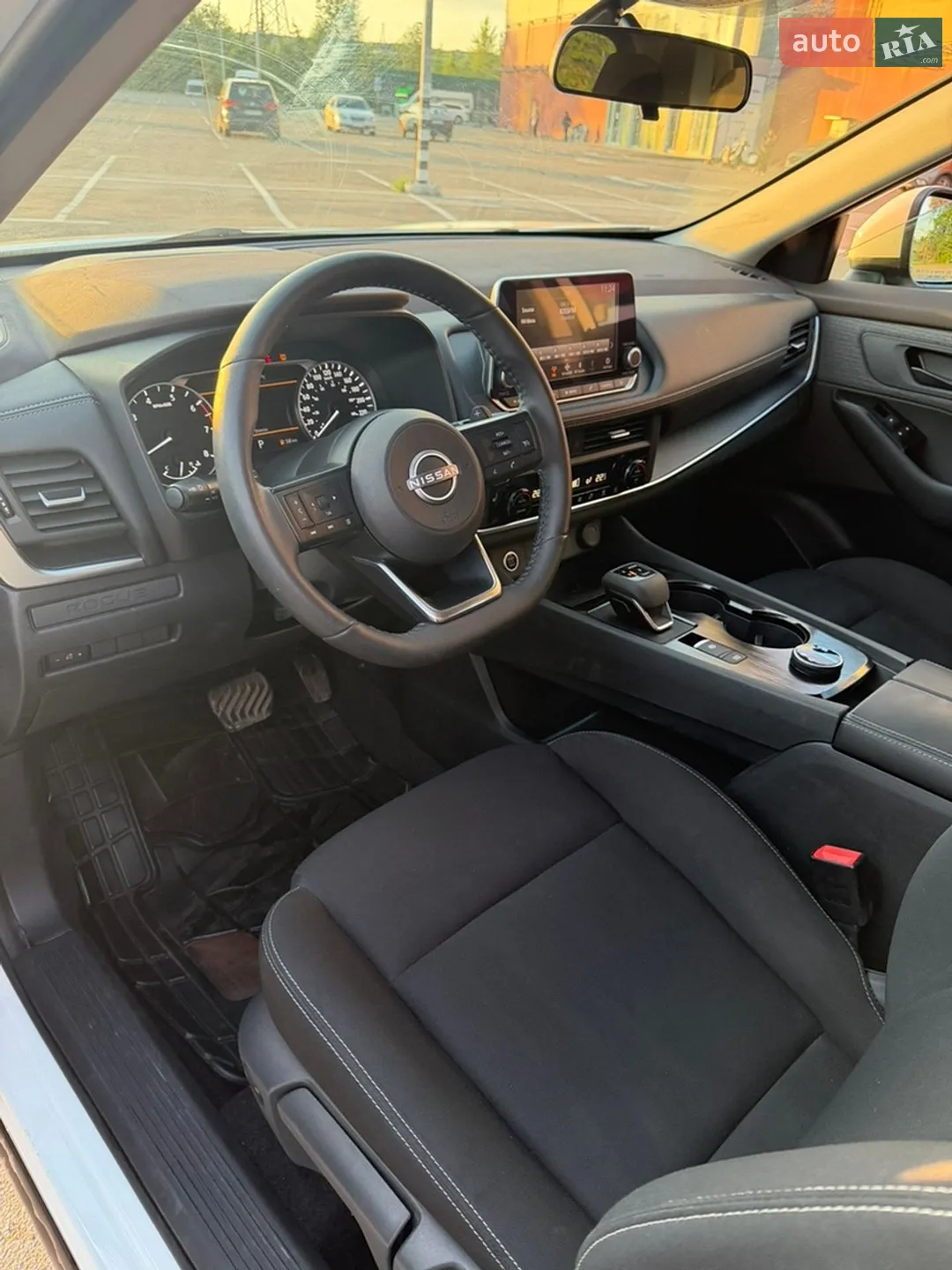 2023 Nissan Rogue - мініатюра 10