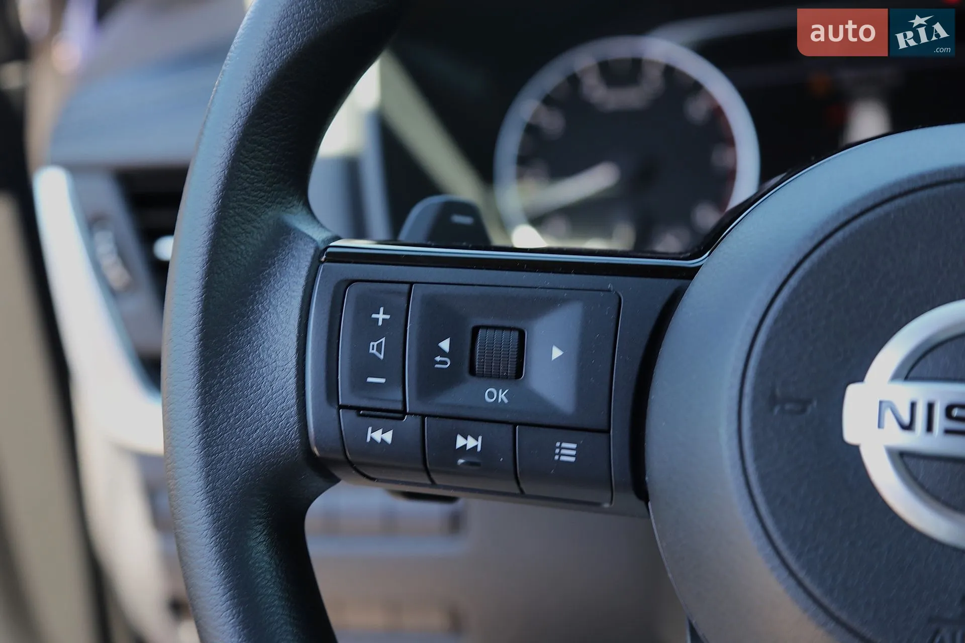 2021 Nissan Rogue - мініатюра 18