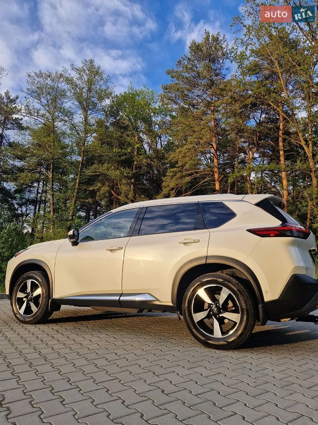 2022 Nissan Rogue - мініатюра 3