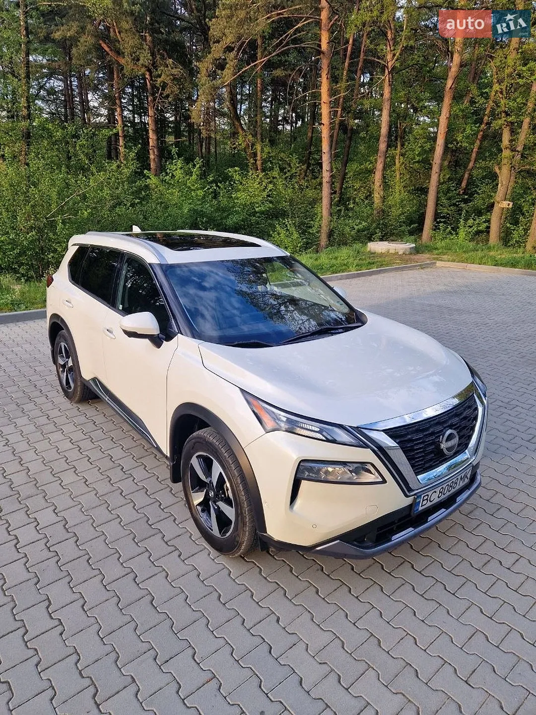2022 Nissan Rogue - мініатюра 10