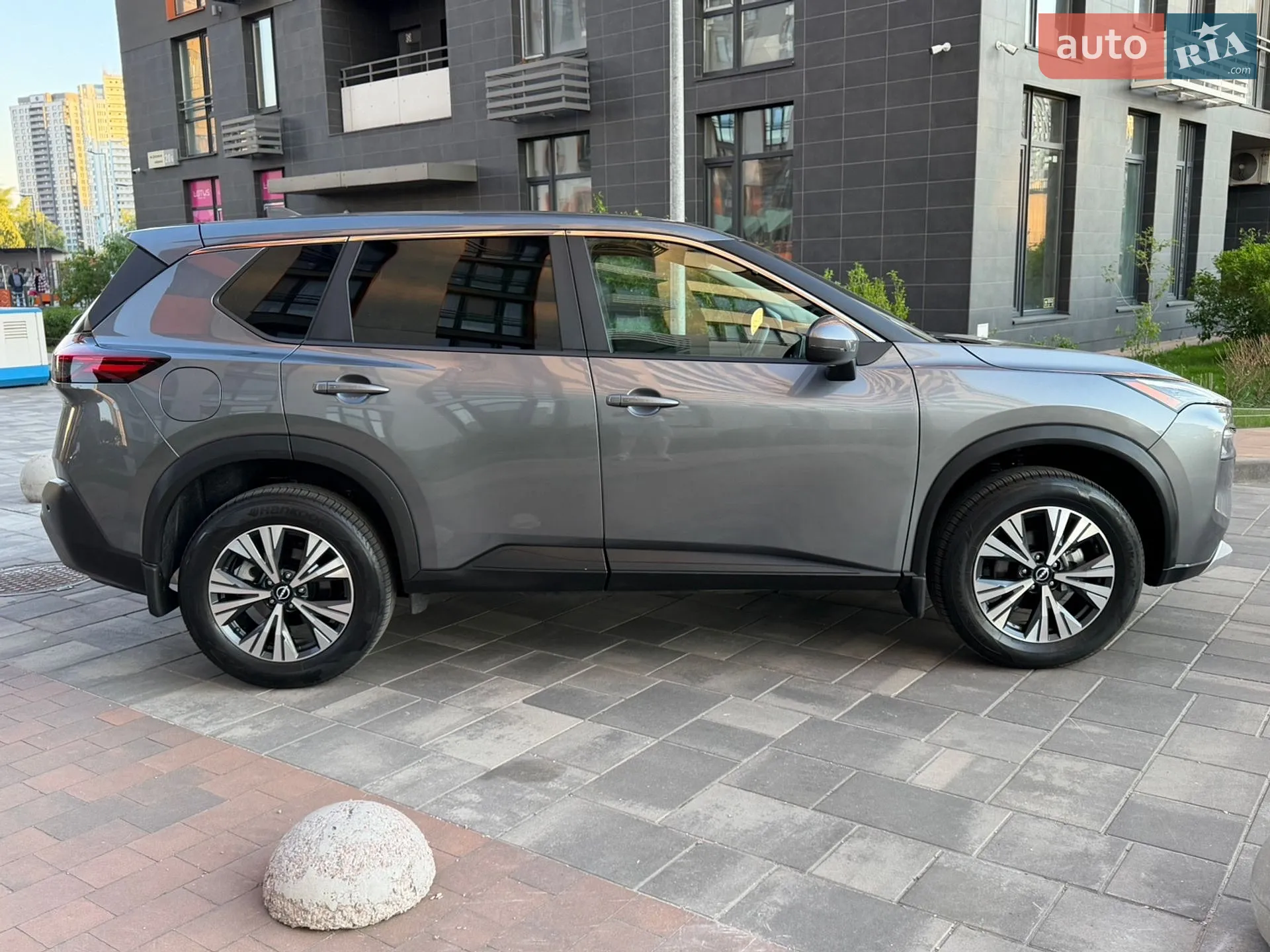 2022 Nissan Rogue - мініатюра 6