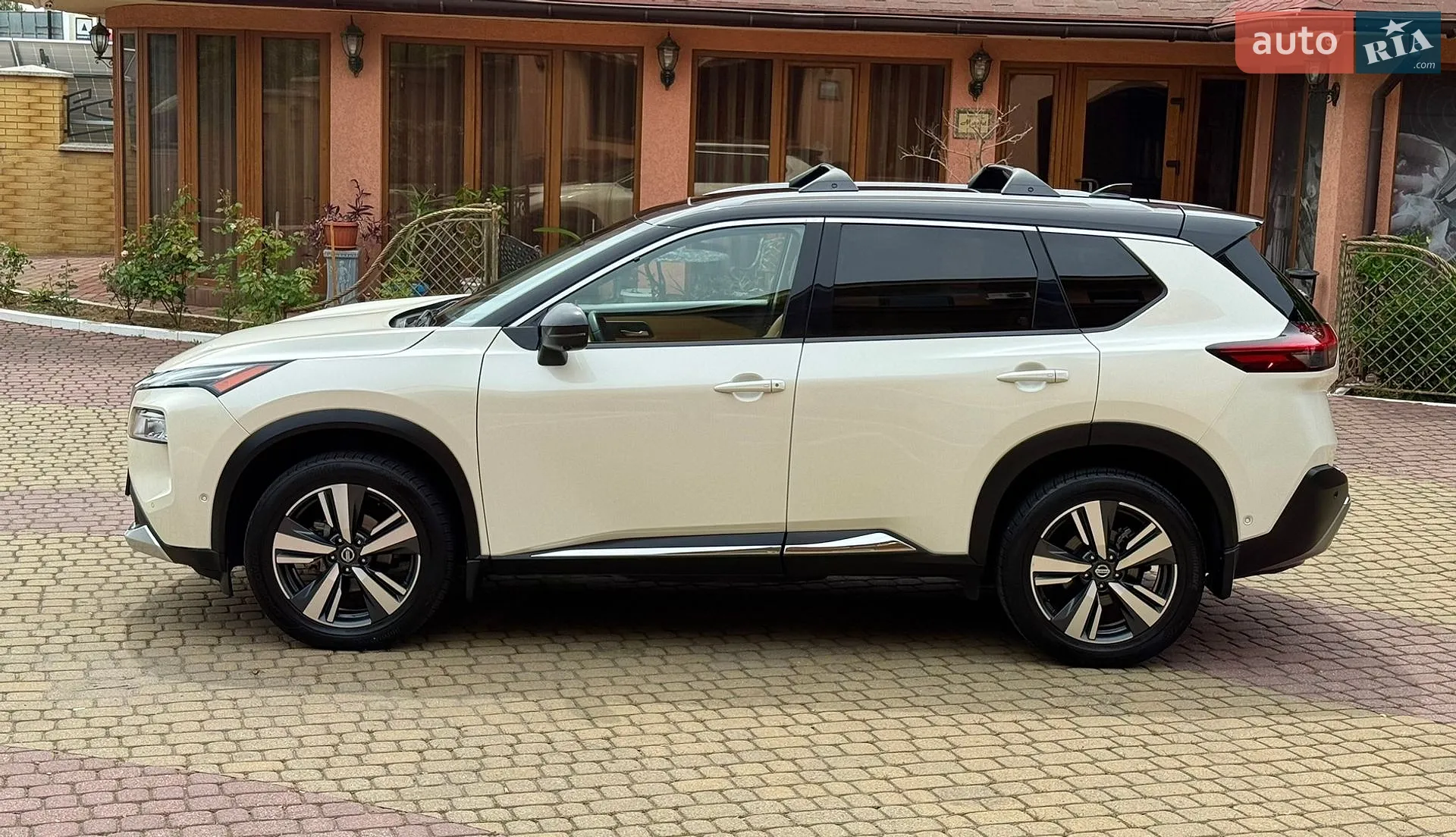 2021 Nissan Rogue - мініатюра 11