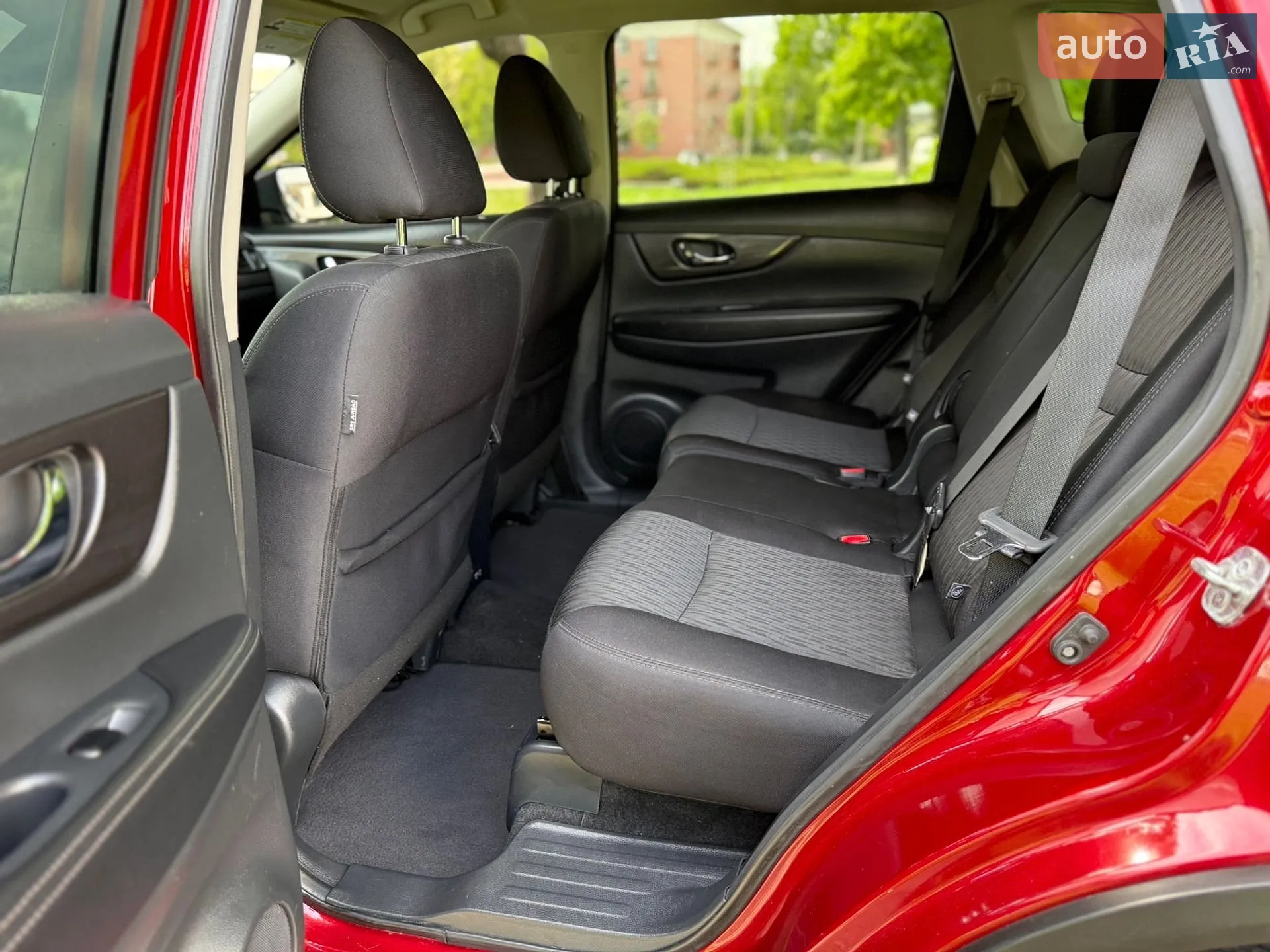 2019 Nissan Rogue - мініатюра 35