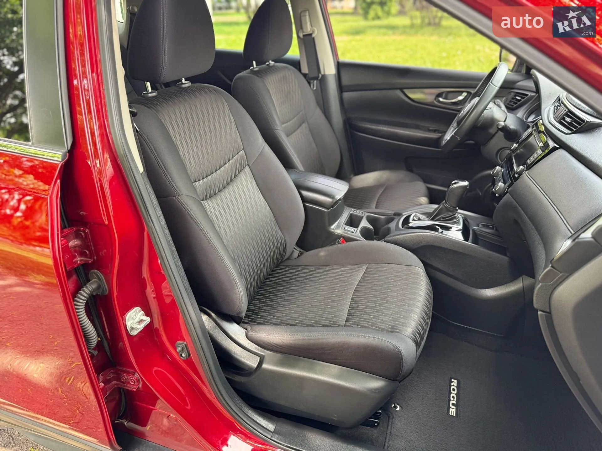 2019 Nissan Rogue - мініатюра 42