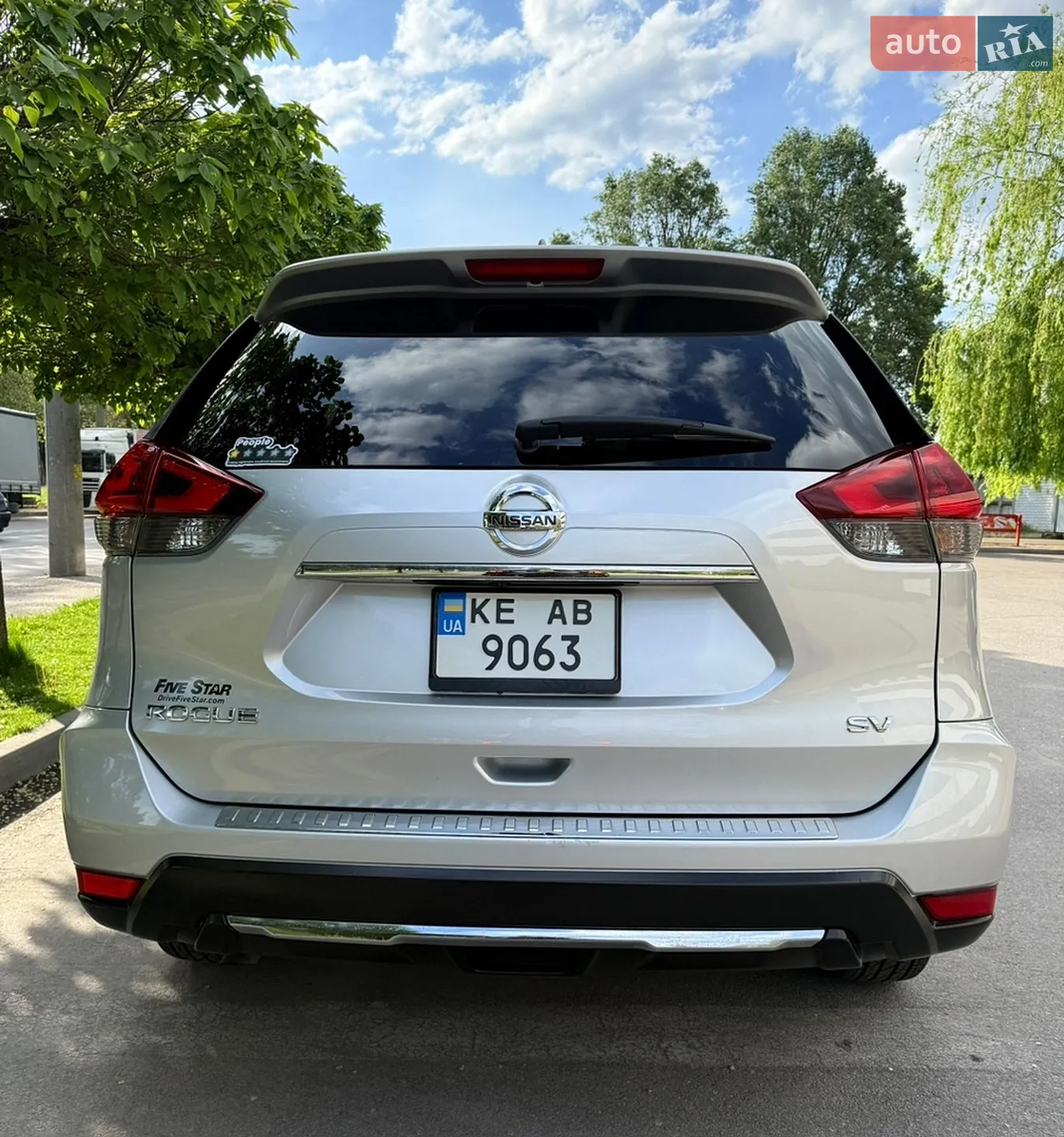 2018 Nissan Rogue - мініатюра 15