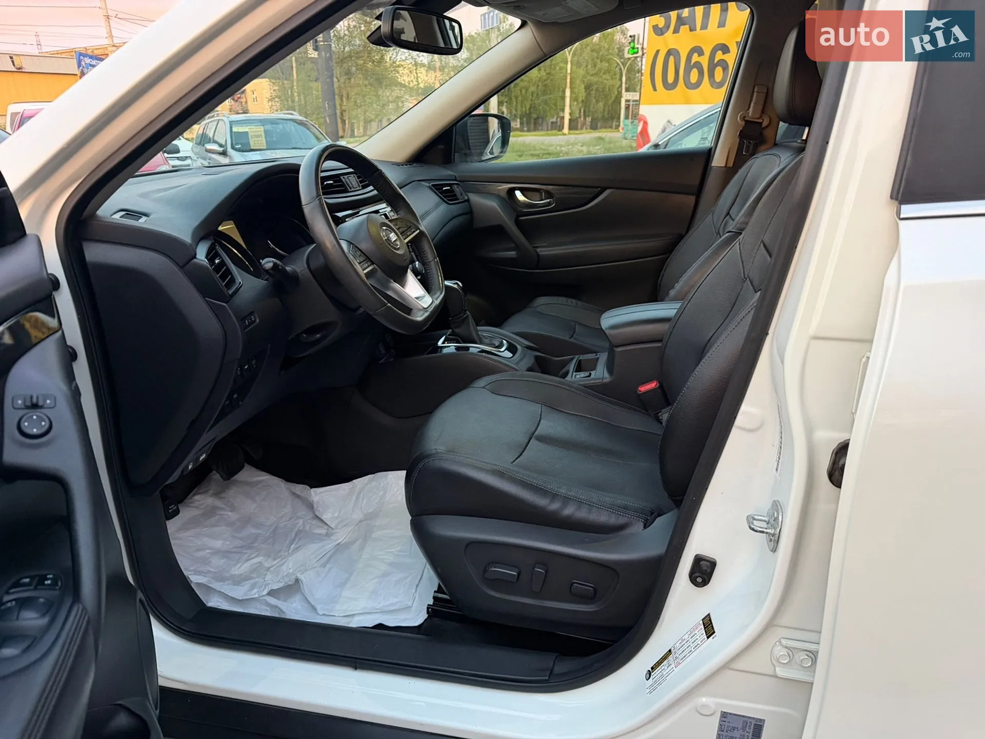 2017 Nissan Rogue - мініатюра 13