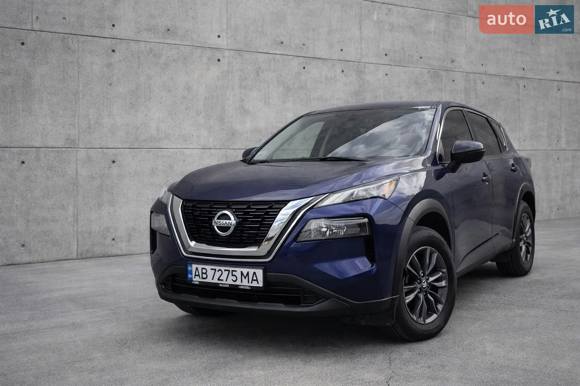 2021 Nissan Rogue - фото 1