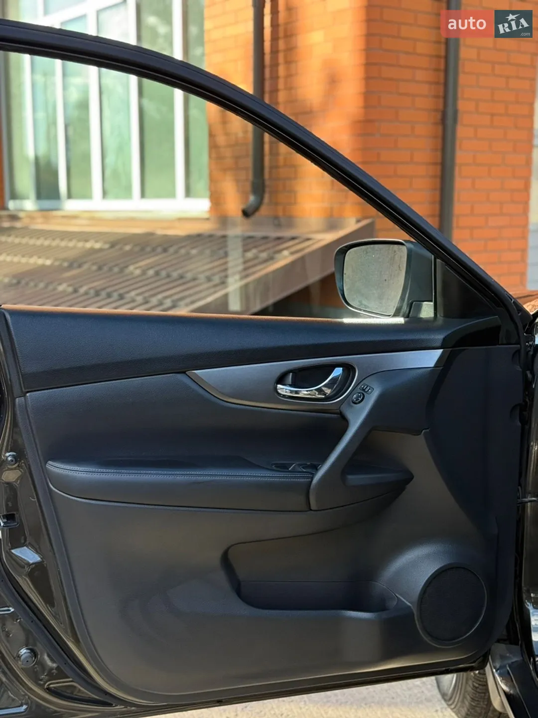 2016 Nissan Rogue - мініатюра 31