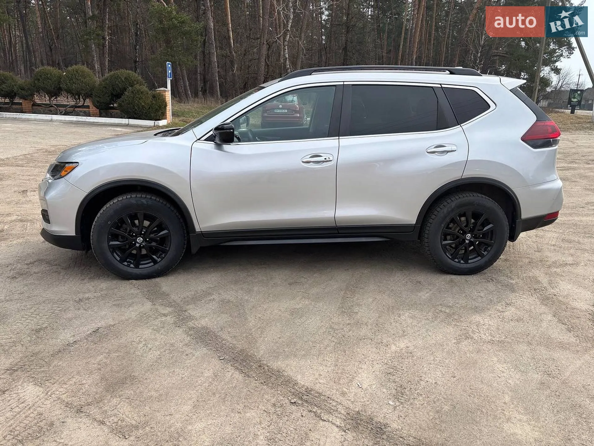 2018 Nissan Rogue - мініатюра 16