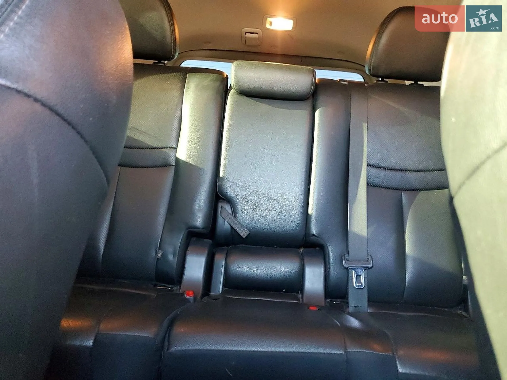2019 Nissan Rogue - мініатюра 10