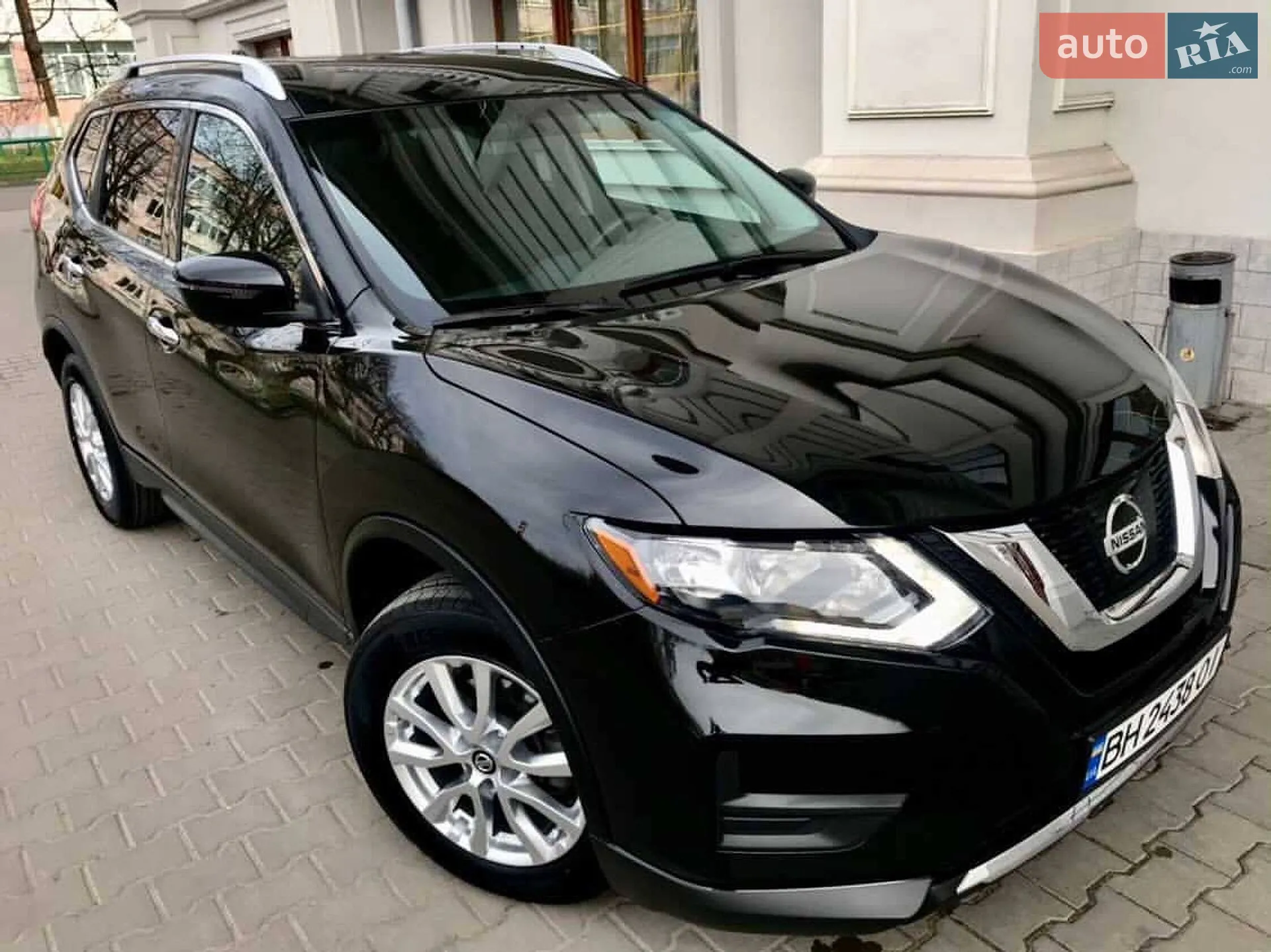 2017 Nissan Rogue - мініатюра 3