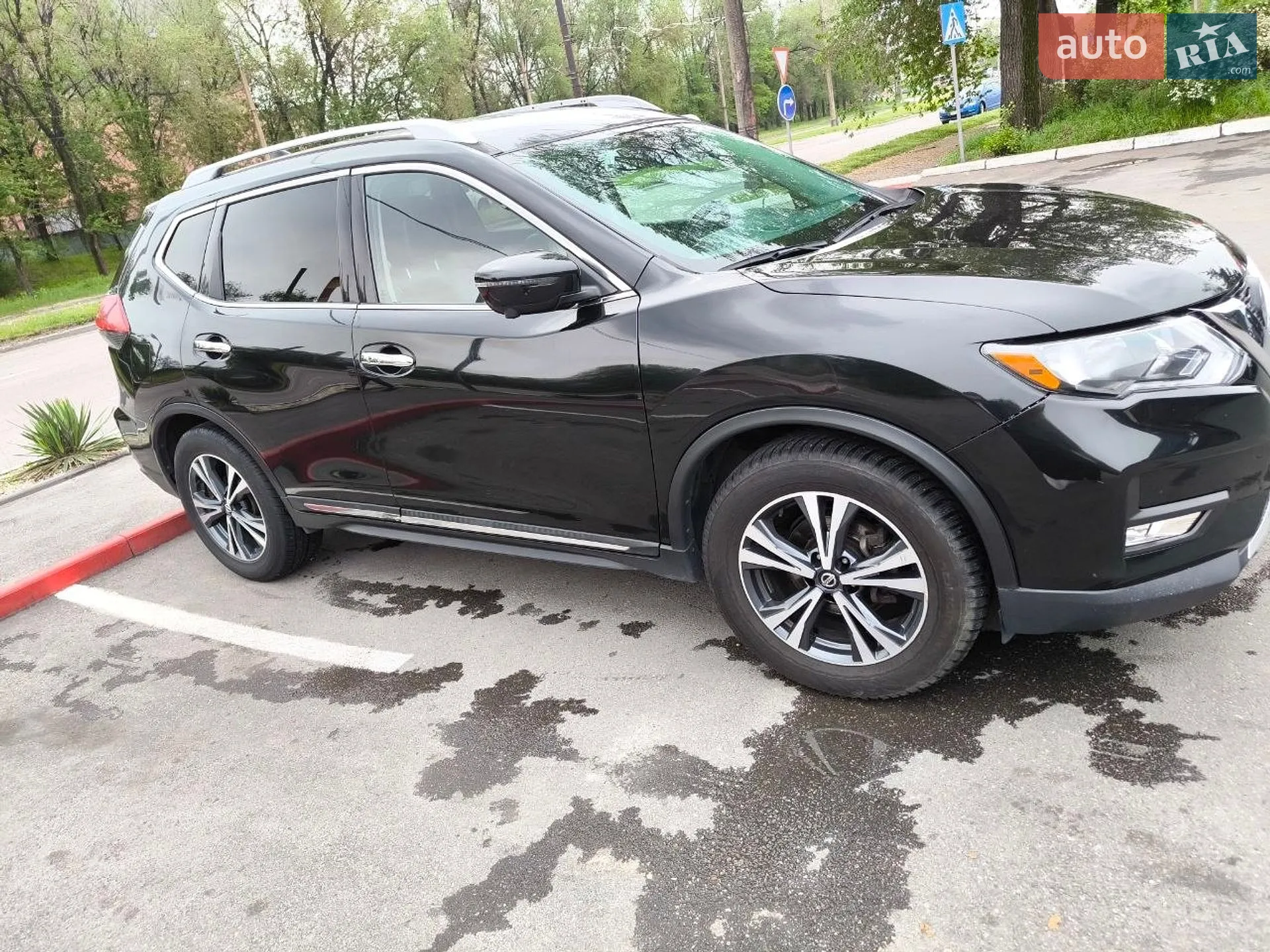 2018 Nissan Rogue - мініатюра 3