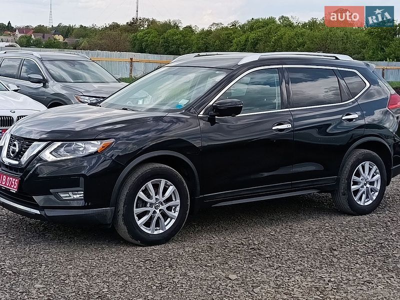 Внедорожник / Кроссовер Nissan Rogue 2017 в Луцке фото Внедорожник / Кроссовер Nissan Rogue 2017 в Луцке
