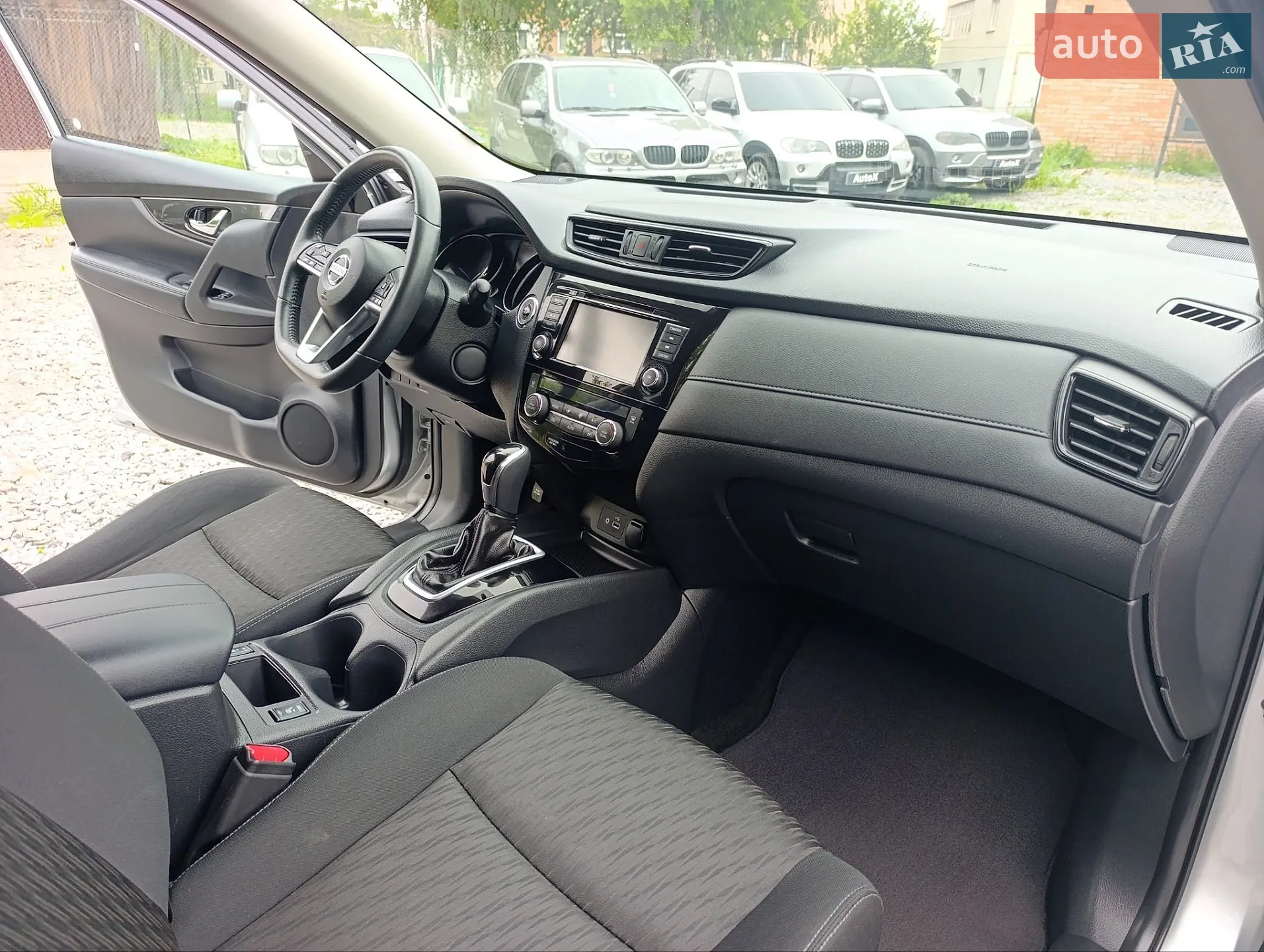 2018 Nissan Rogue - мініатюра 14