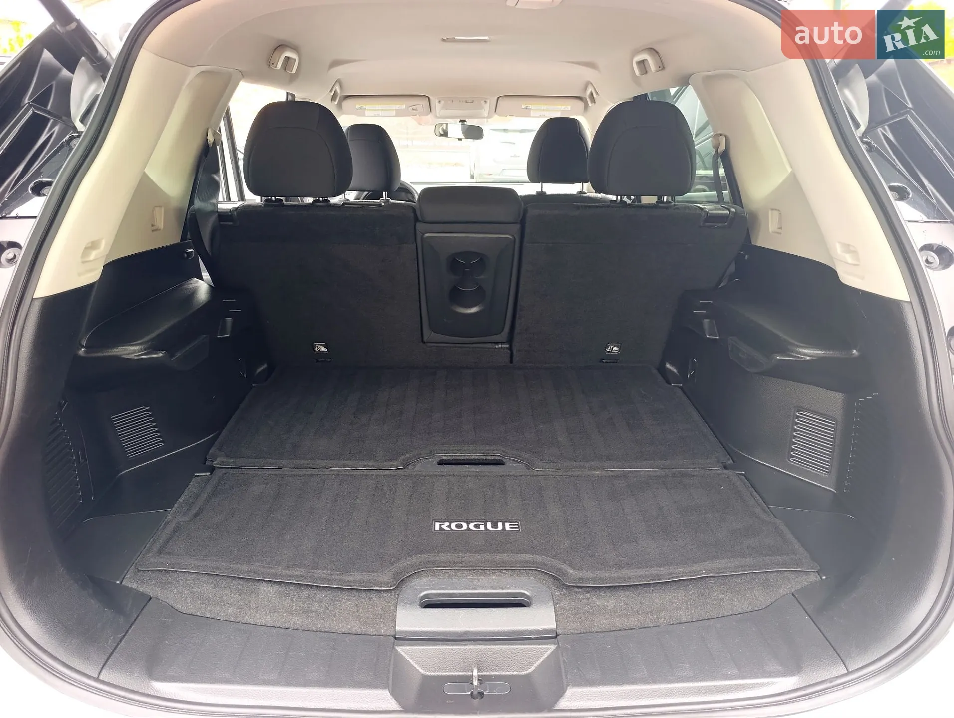 2018 Nissan Rogue - мініатюра 17