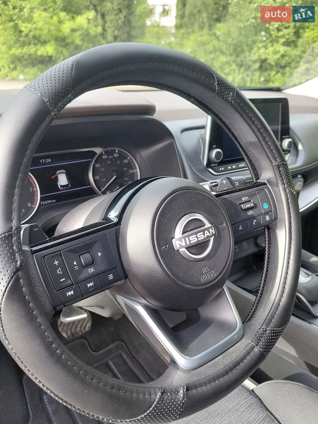 2022 Nissan Rogue - мініатюра 17