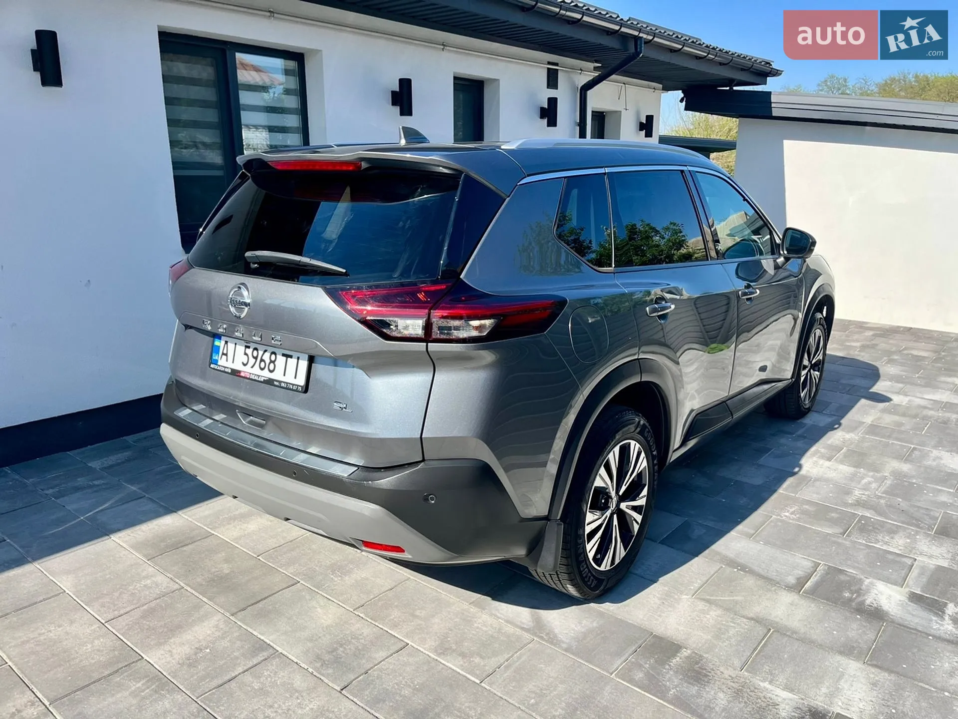 2021 Nissan Rogue - мініатюра 4