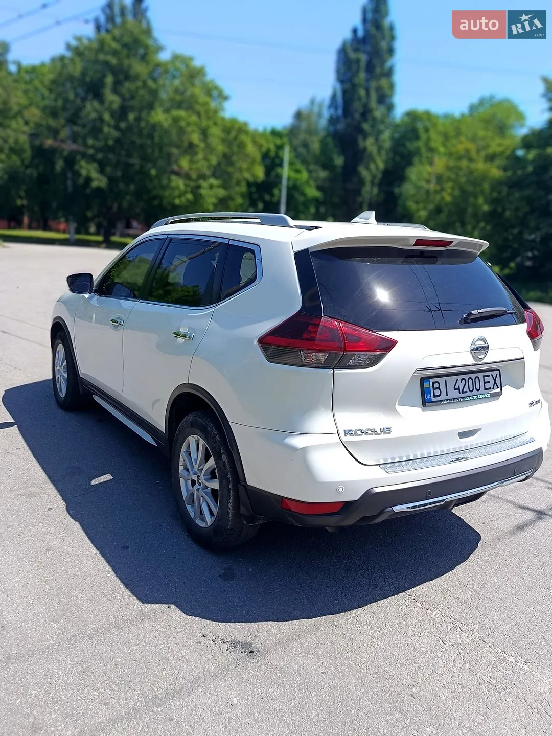 2018 Nissan Rogue - мініатюра 3