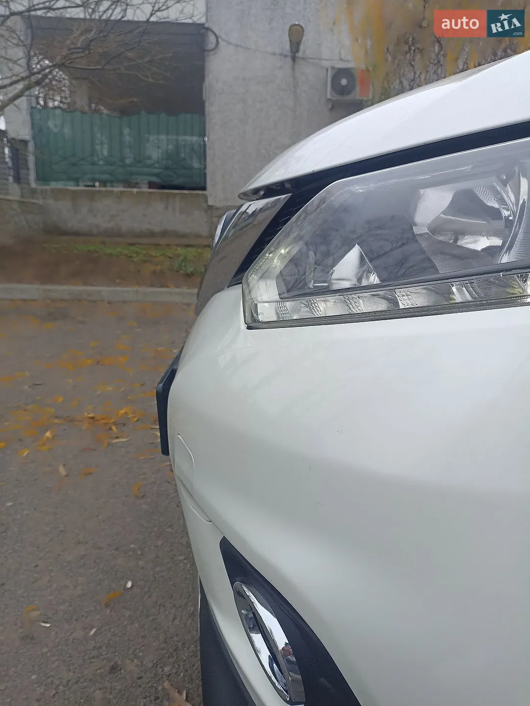 2016 Nissan Rogue - мініатюра 9