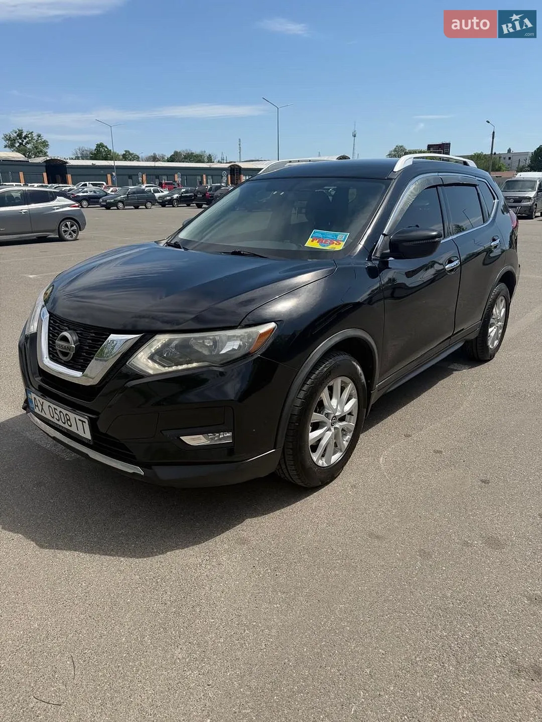 2018 Nissan Rogue - мініатюра 2