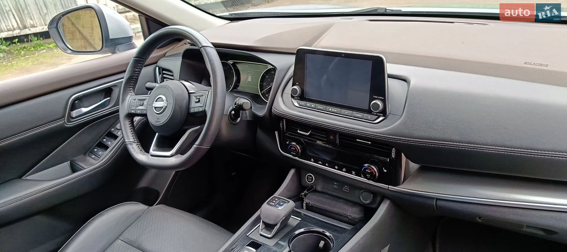 2021 Nissan Rogue - мініатюра 17