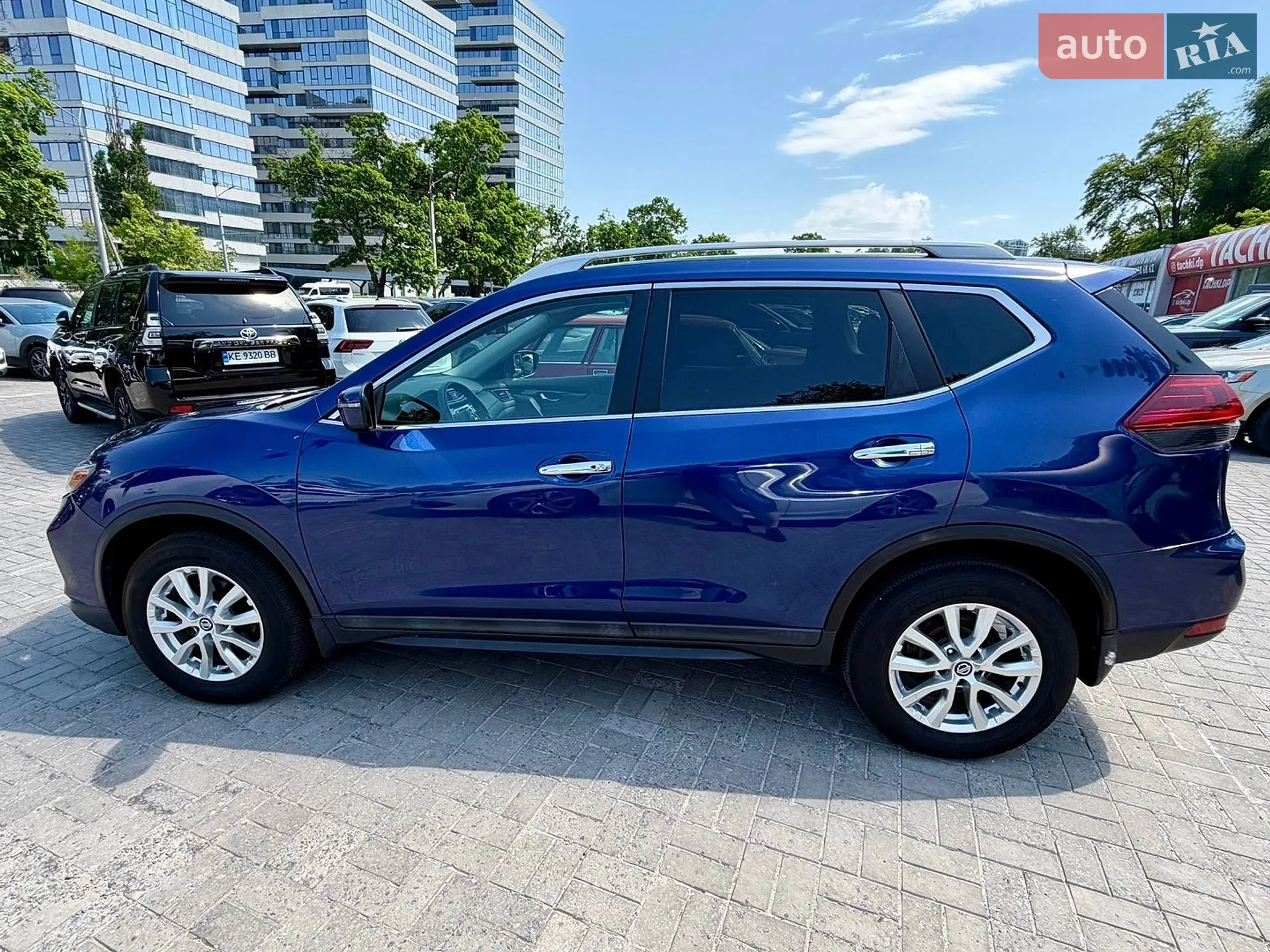 2017 Nissan Rogue - мініатюра 7