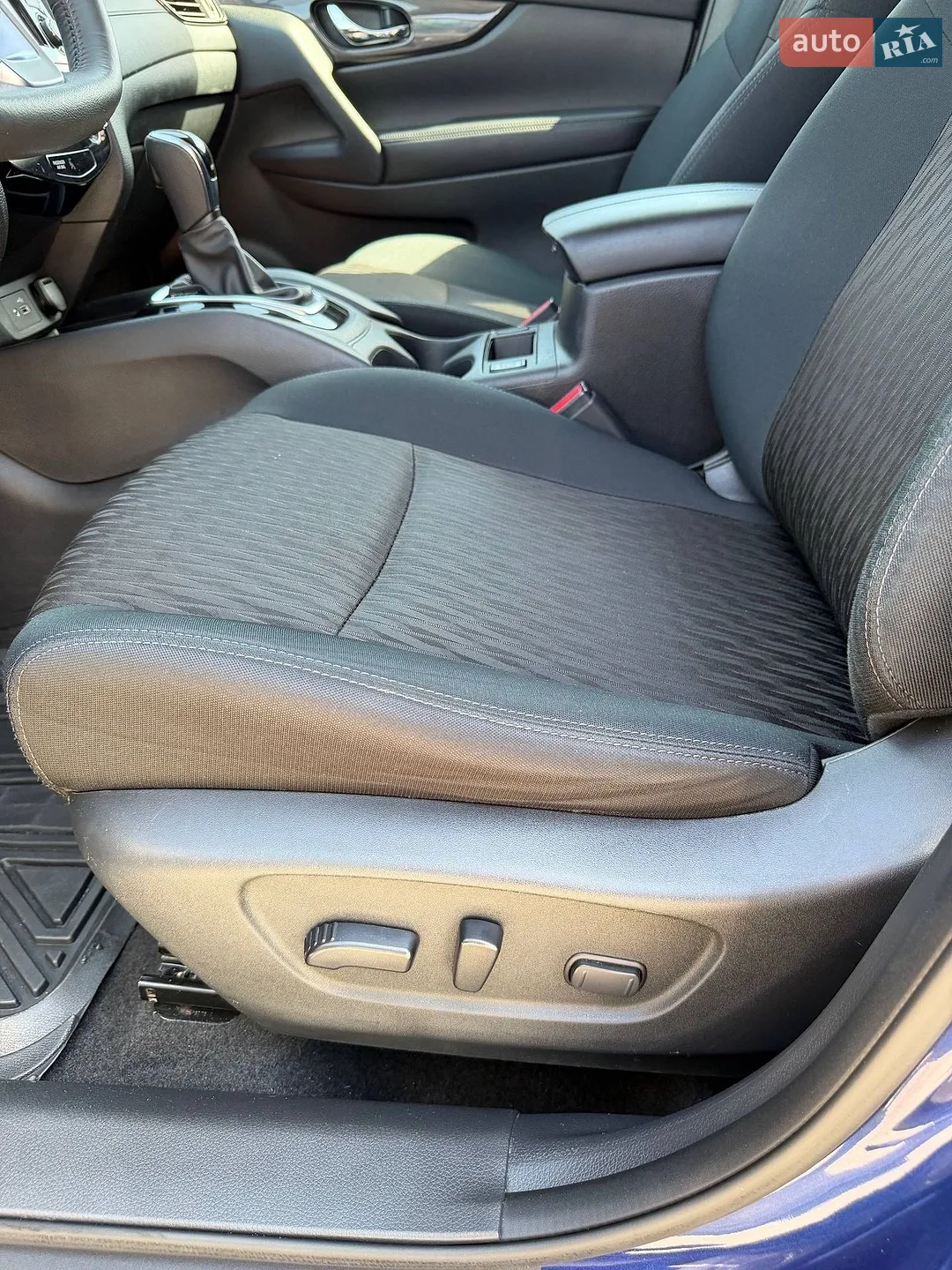 2017 Nissan Rogue - мініатюра 23