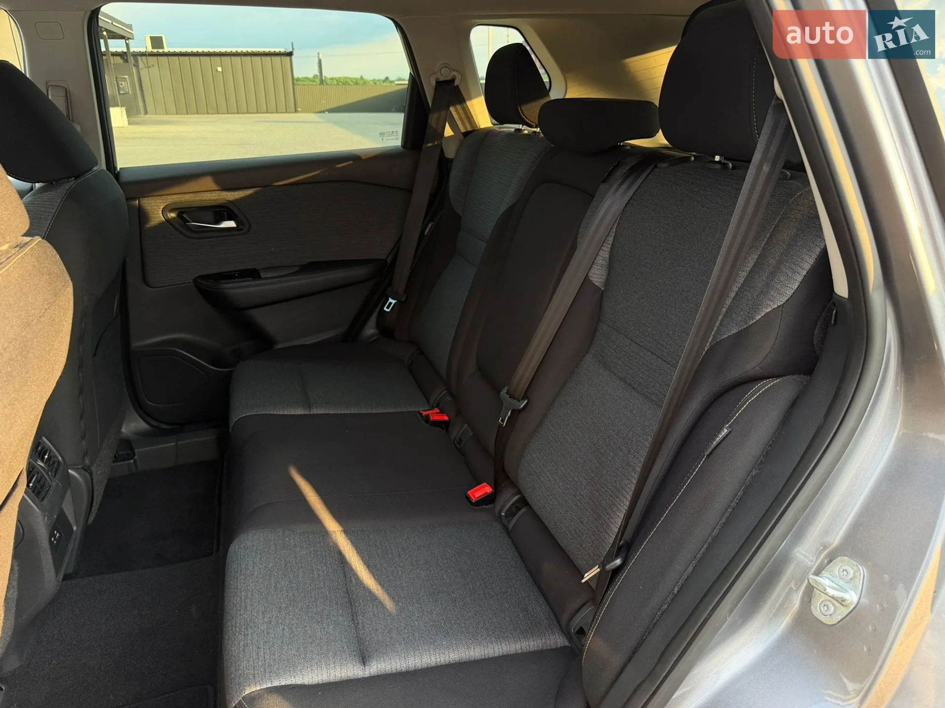 2021 Nissan Rogue - мініатюра 12