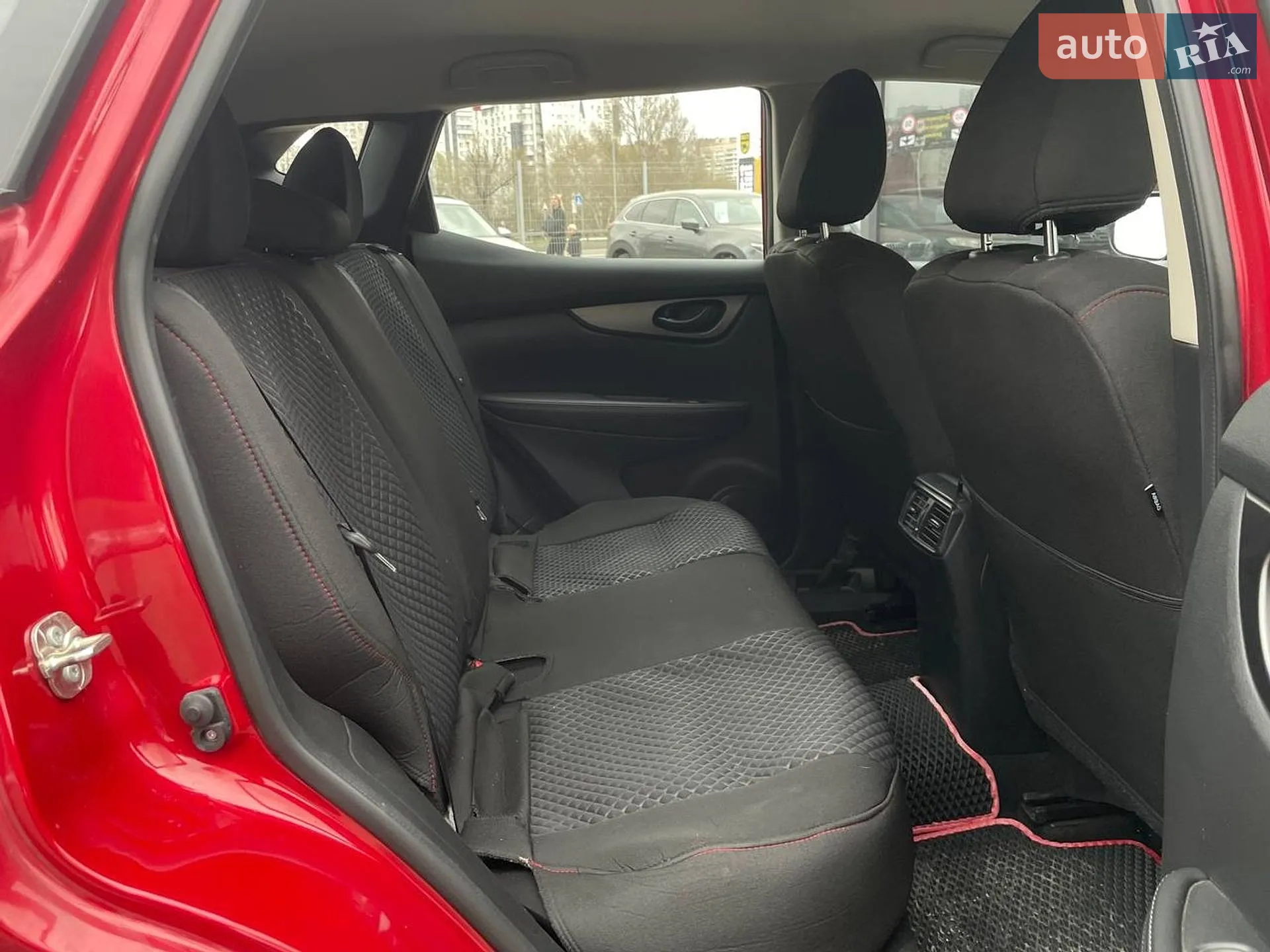 2018 Nissan Rogue - мініатюра 11