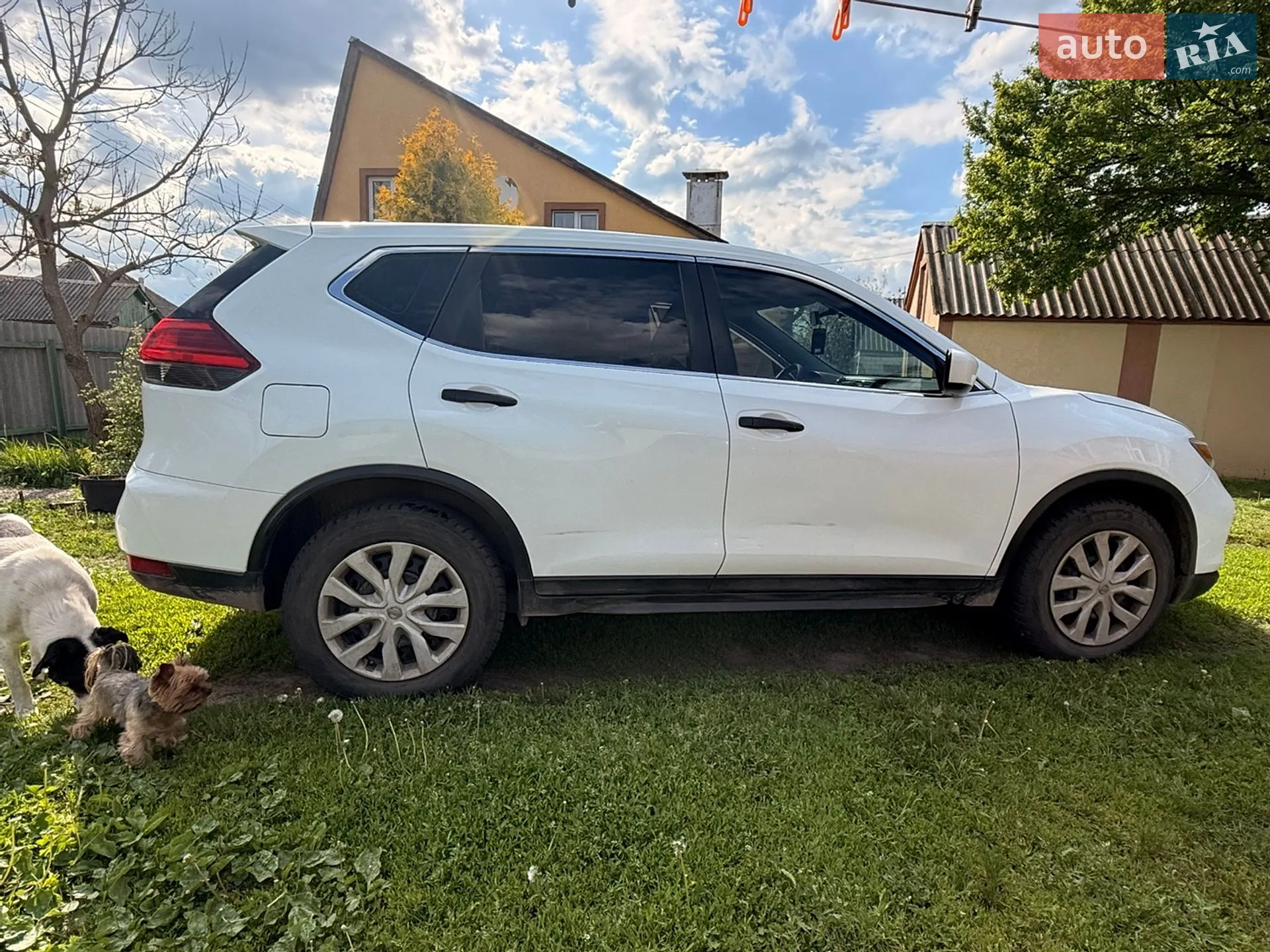 2017 Nissan Rogue - мініатюра 2