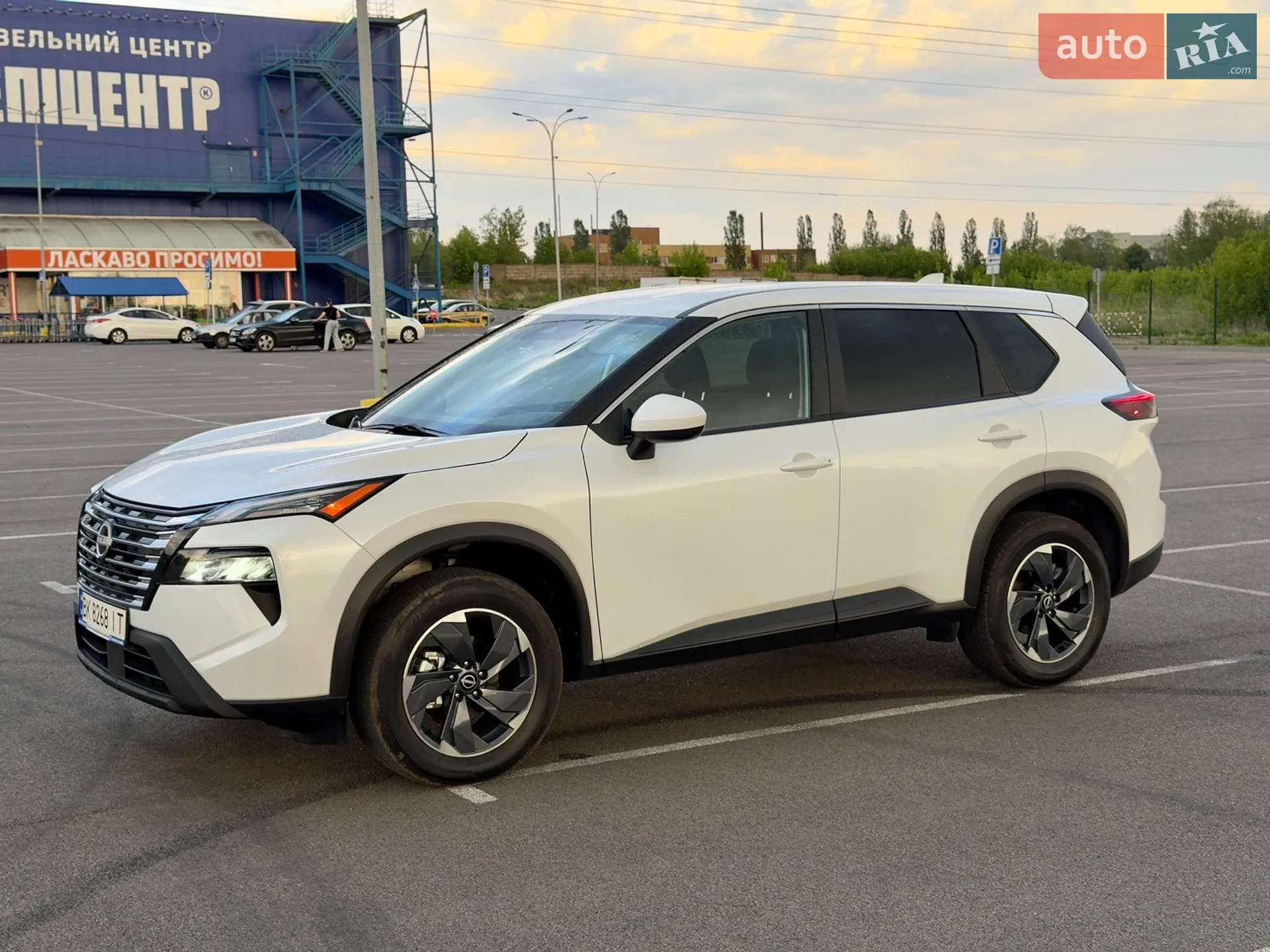 2024 Nissan Rogue - мініатюра 4