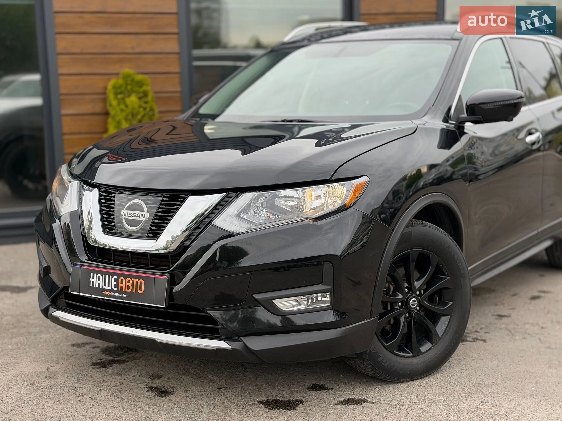 2017 Nissan Rogue - мініатюра 4