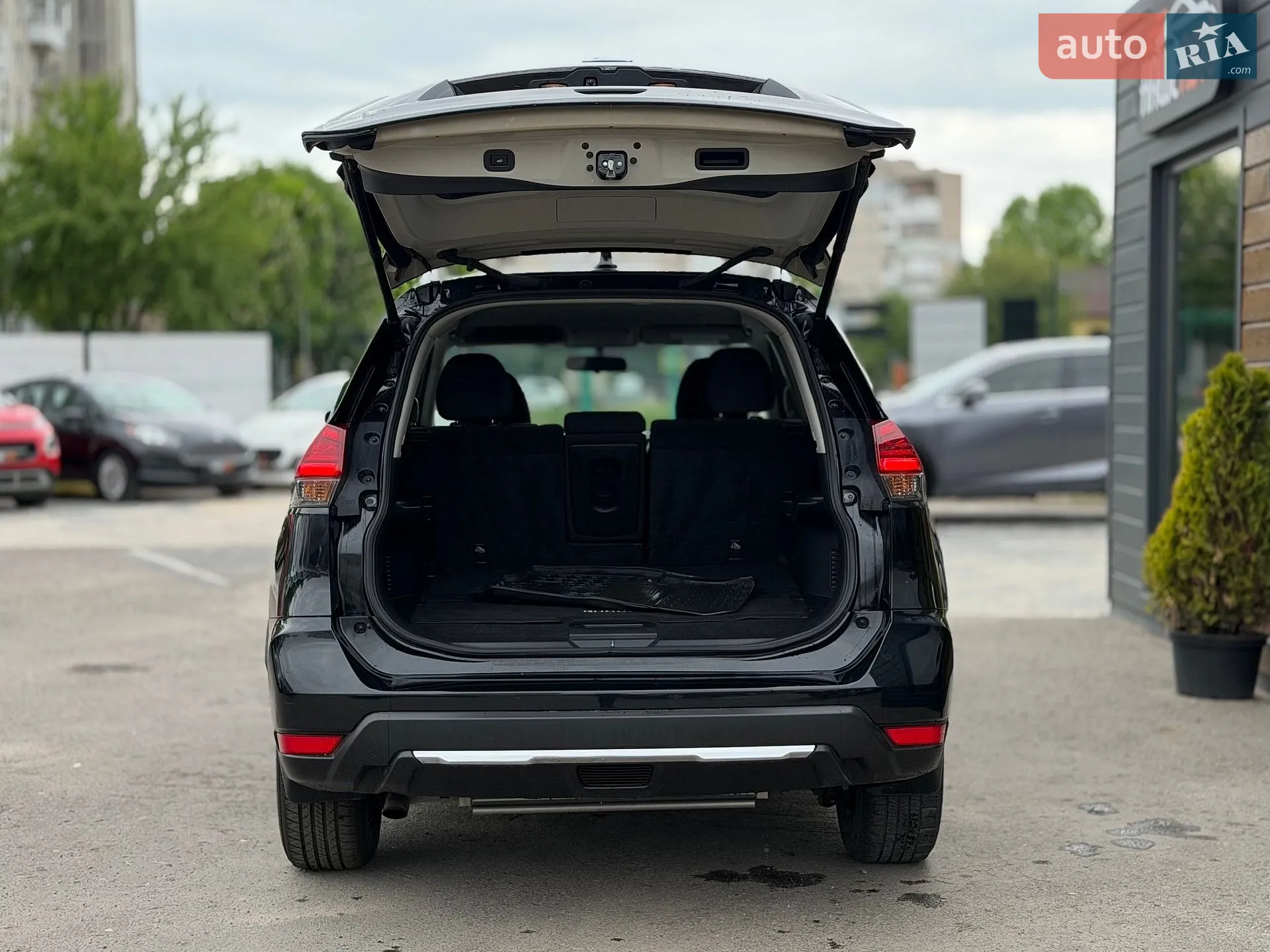2017 Nissan Rogue - мініатюра 17