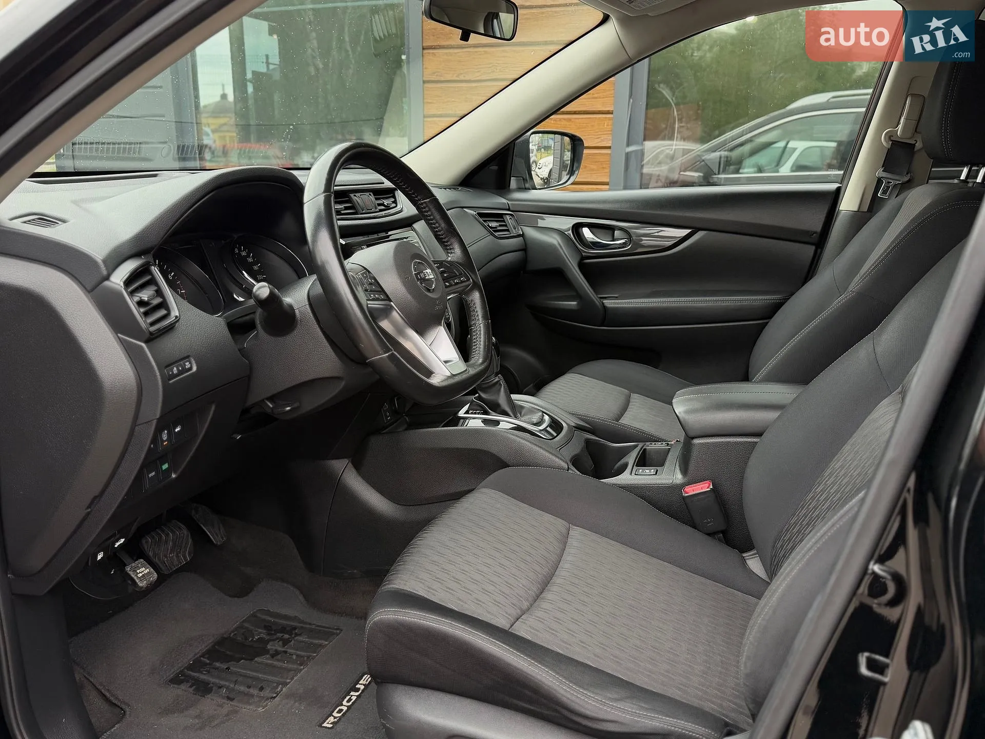 2017 Nissan Rogue - мініатюра 30