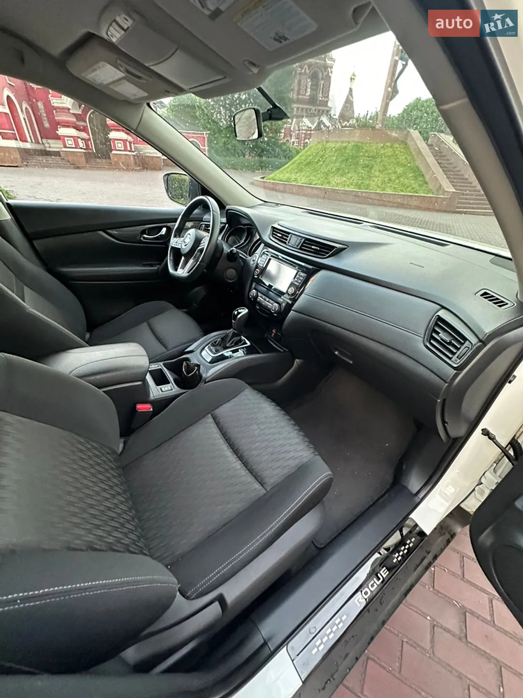 2016 Nissan Rogue - мініатюра 21