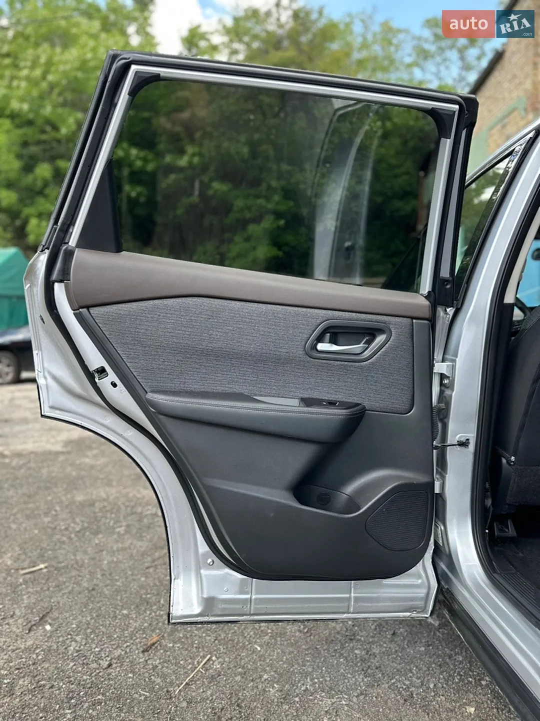 2021 Nissan Rogue - мініатюра 14